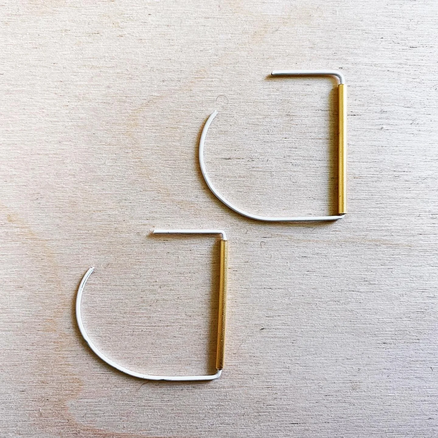 7AABA75E-5E11-440D-AF85-6640835BA1A7