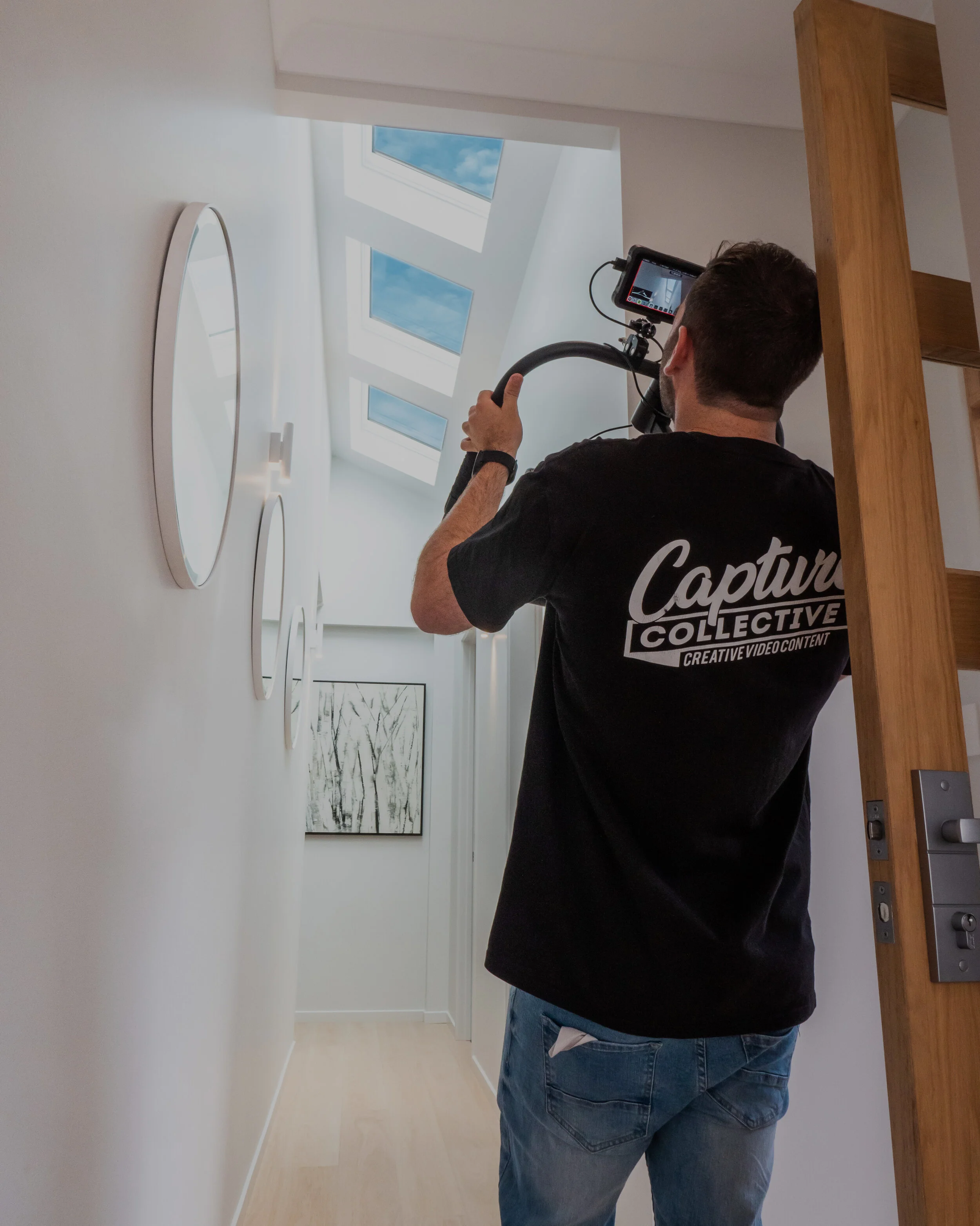 ausbuild BTS-1-2(Dark).jpg