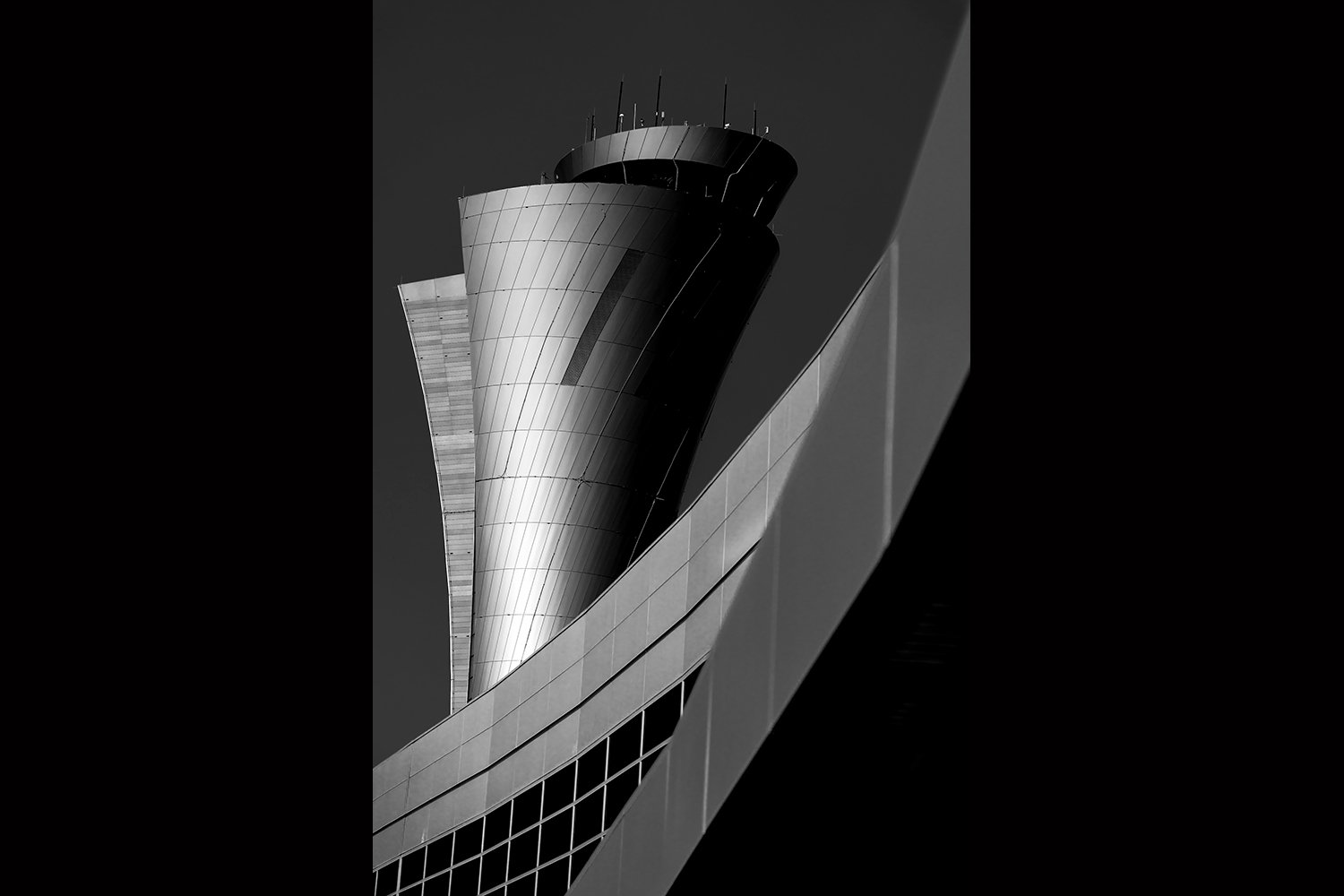 New Tower @ SFO I-Recovered.jpg