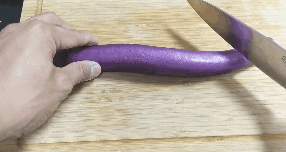 kaixin-cooking-main-sichuan-eggplant-2.gif