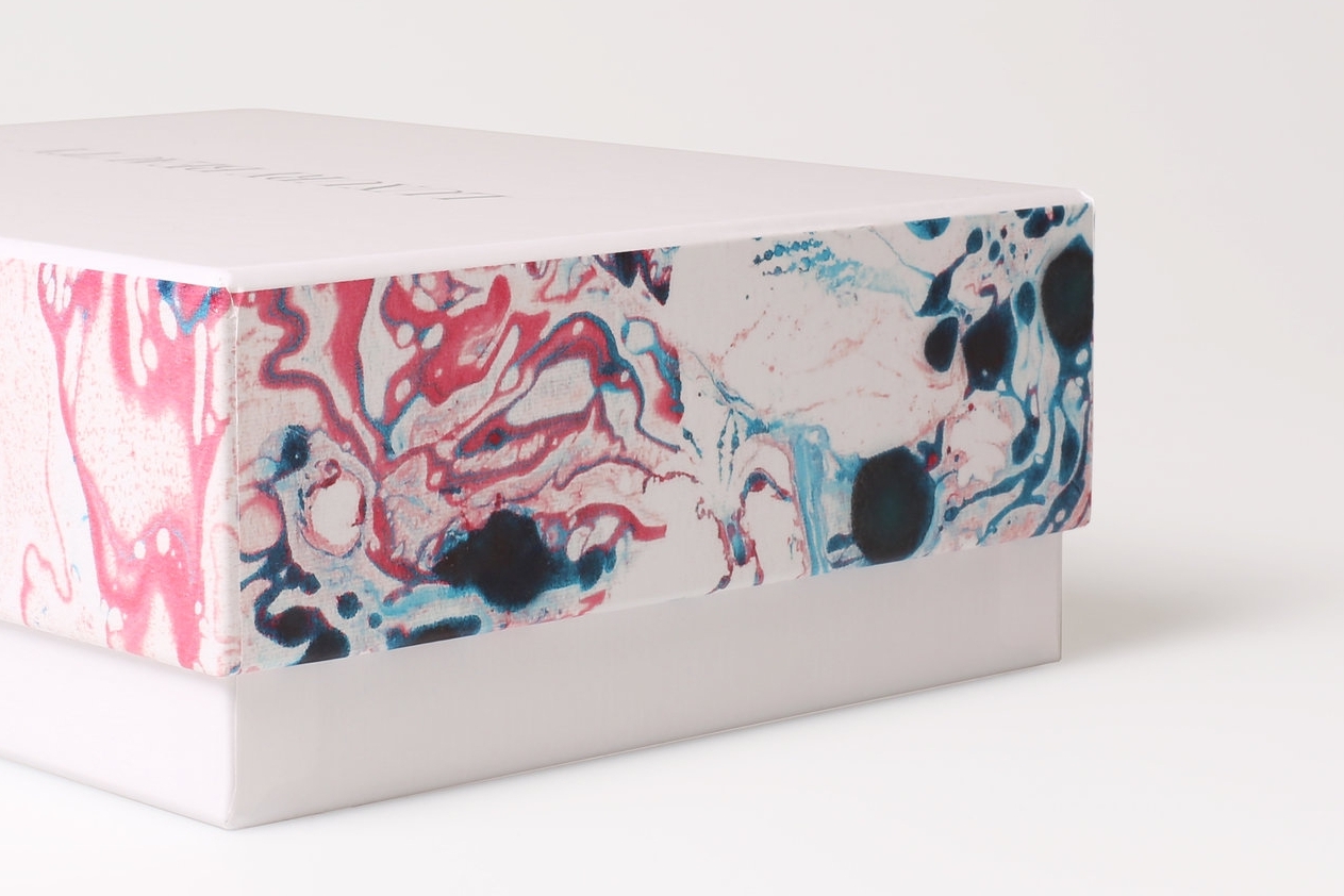 Side Angle Box(White).jpg