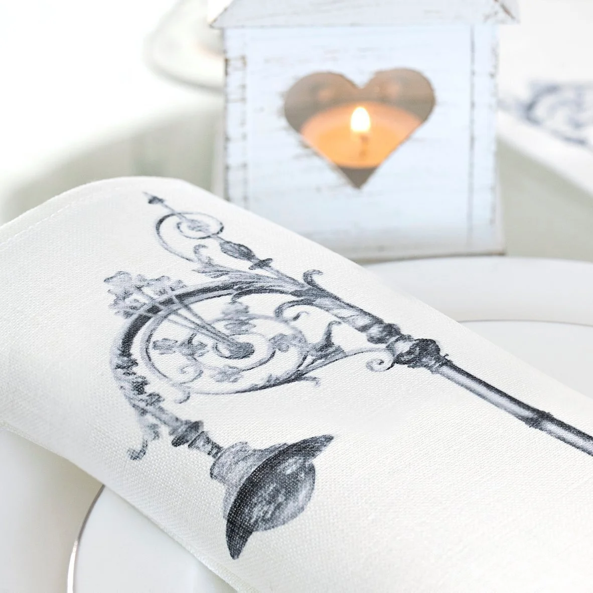 Old Dublin Streetlamps Napkins Set