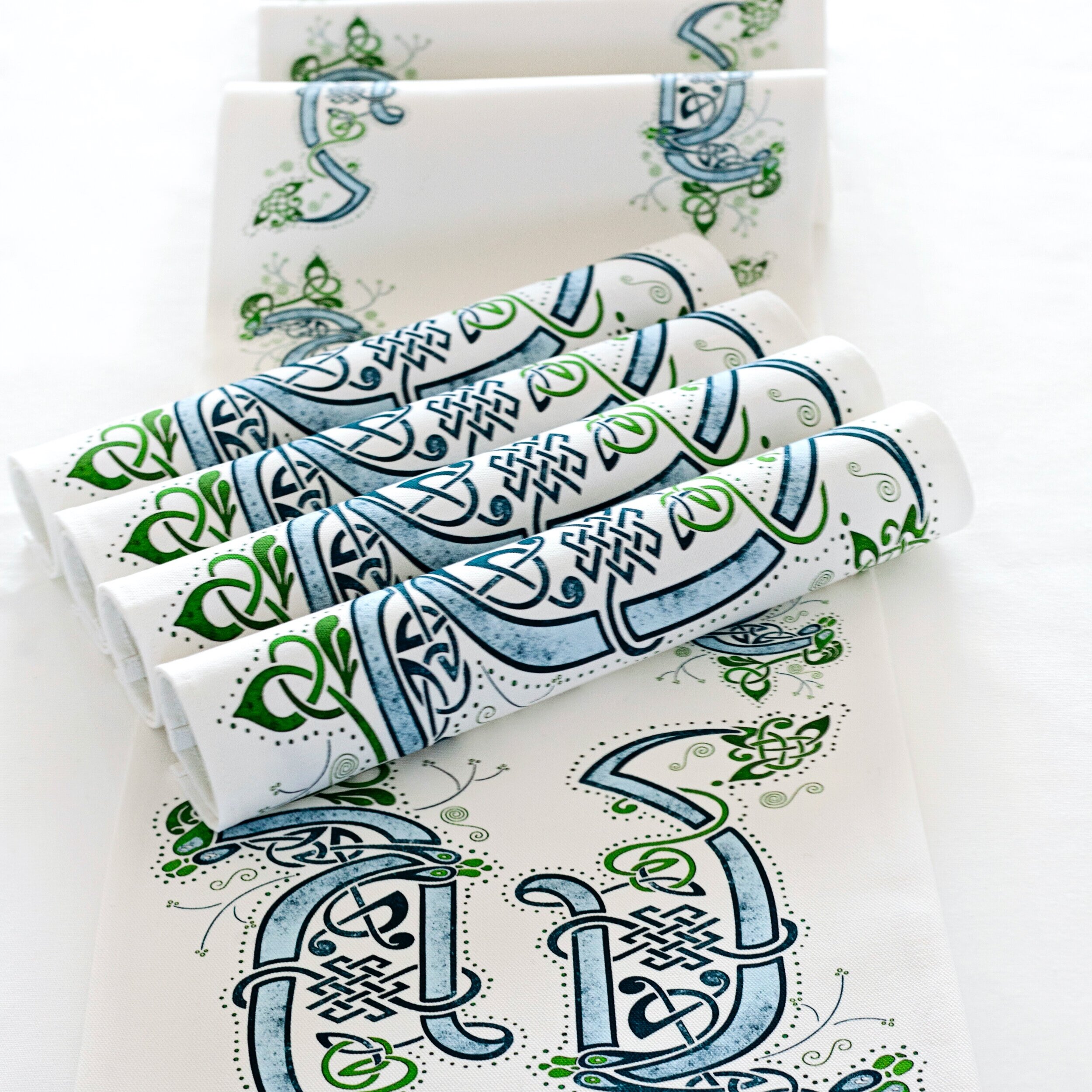 Celtic Napkins Set
