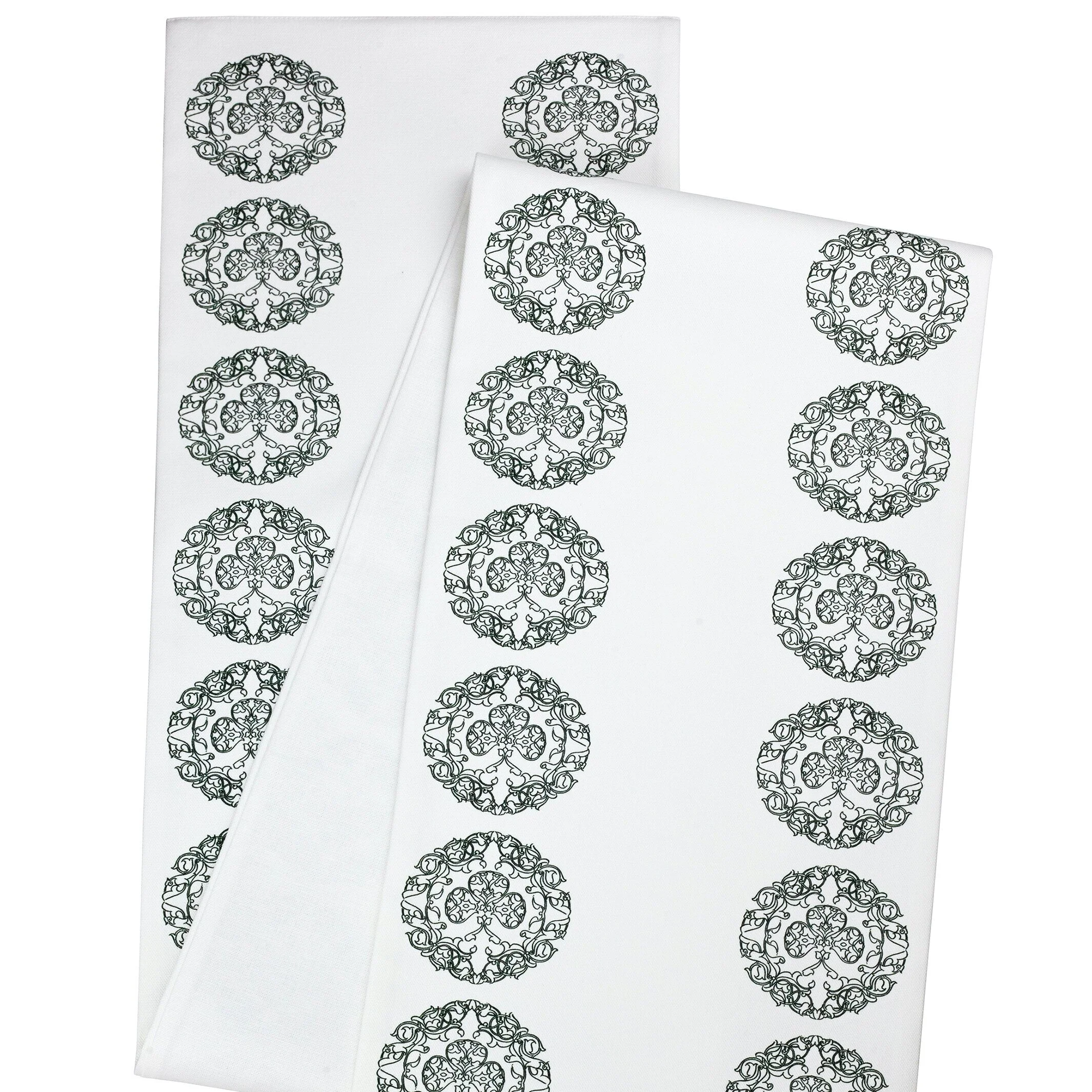 Shamrock Table Runner