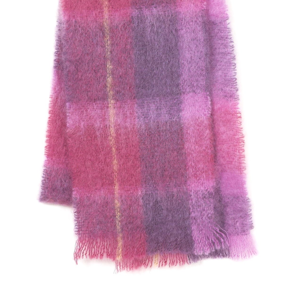 BRSCFlat2020_BerryPlaid.jpg