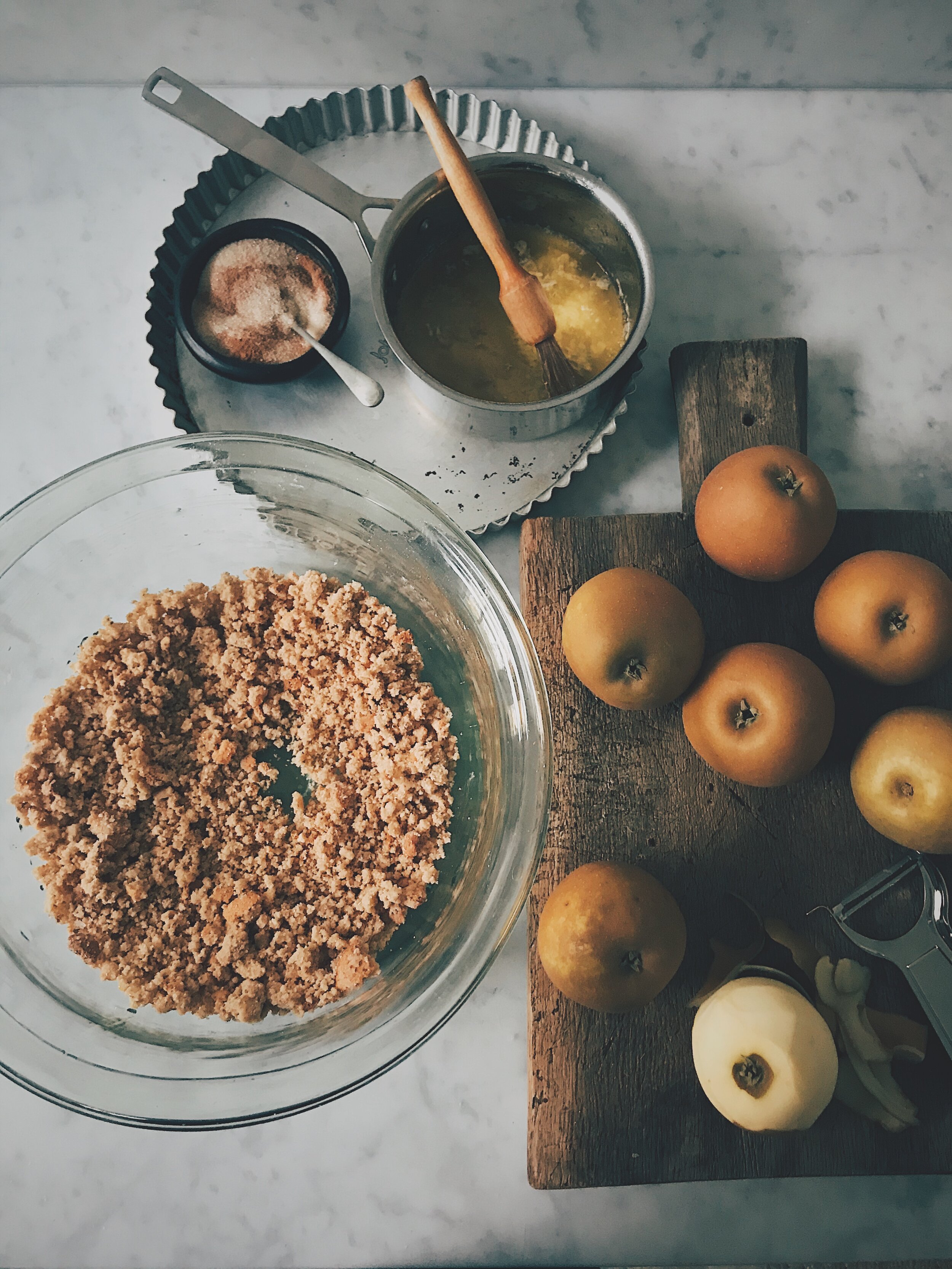 2 apple tart assembly.JPG