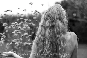 Nude Portraits in the Garden by Wolf Kettler Photographer