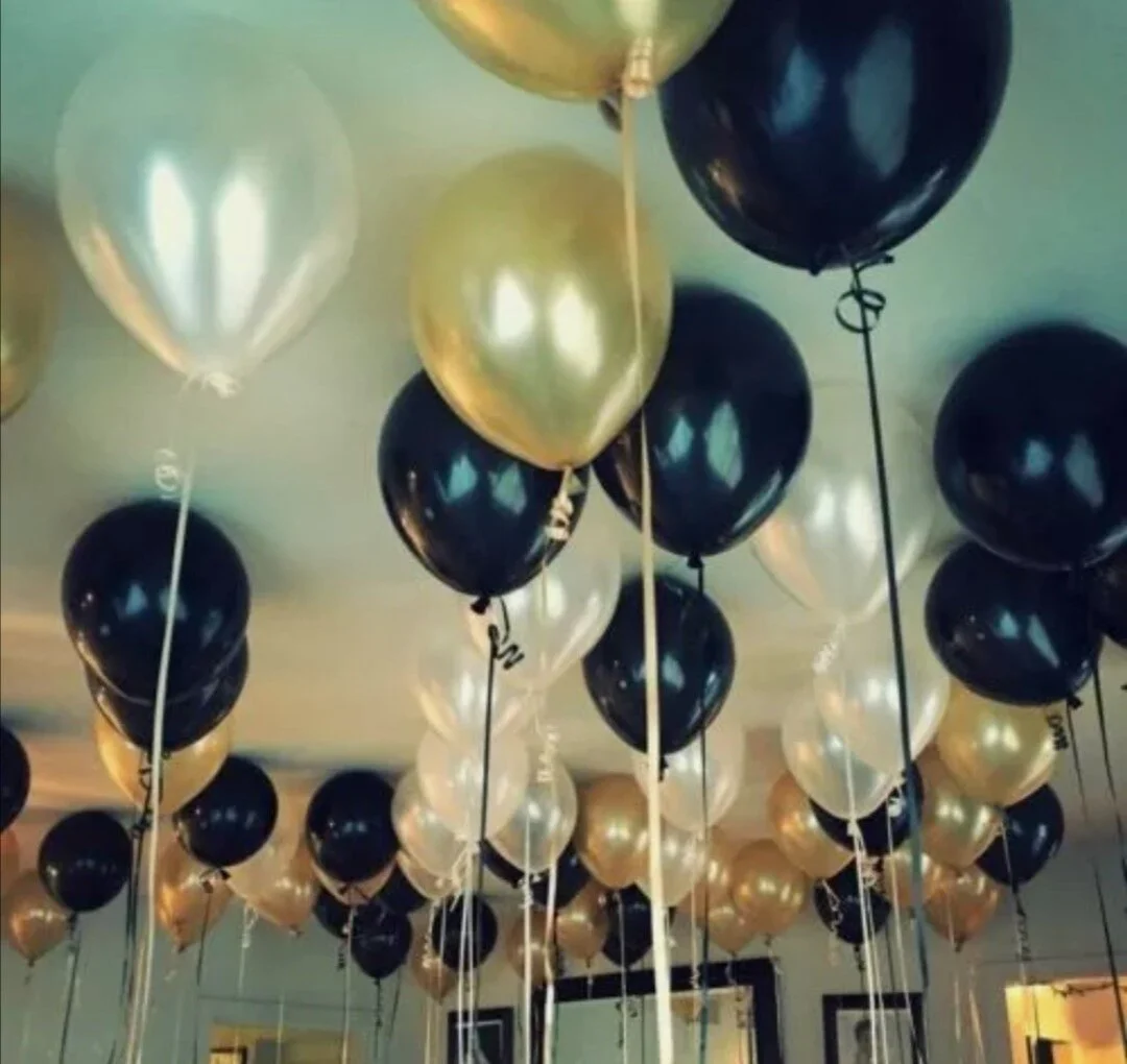 ceiling balloons...jpg
