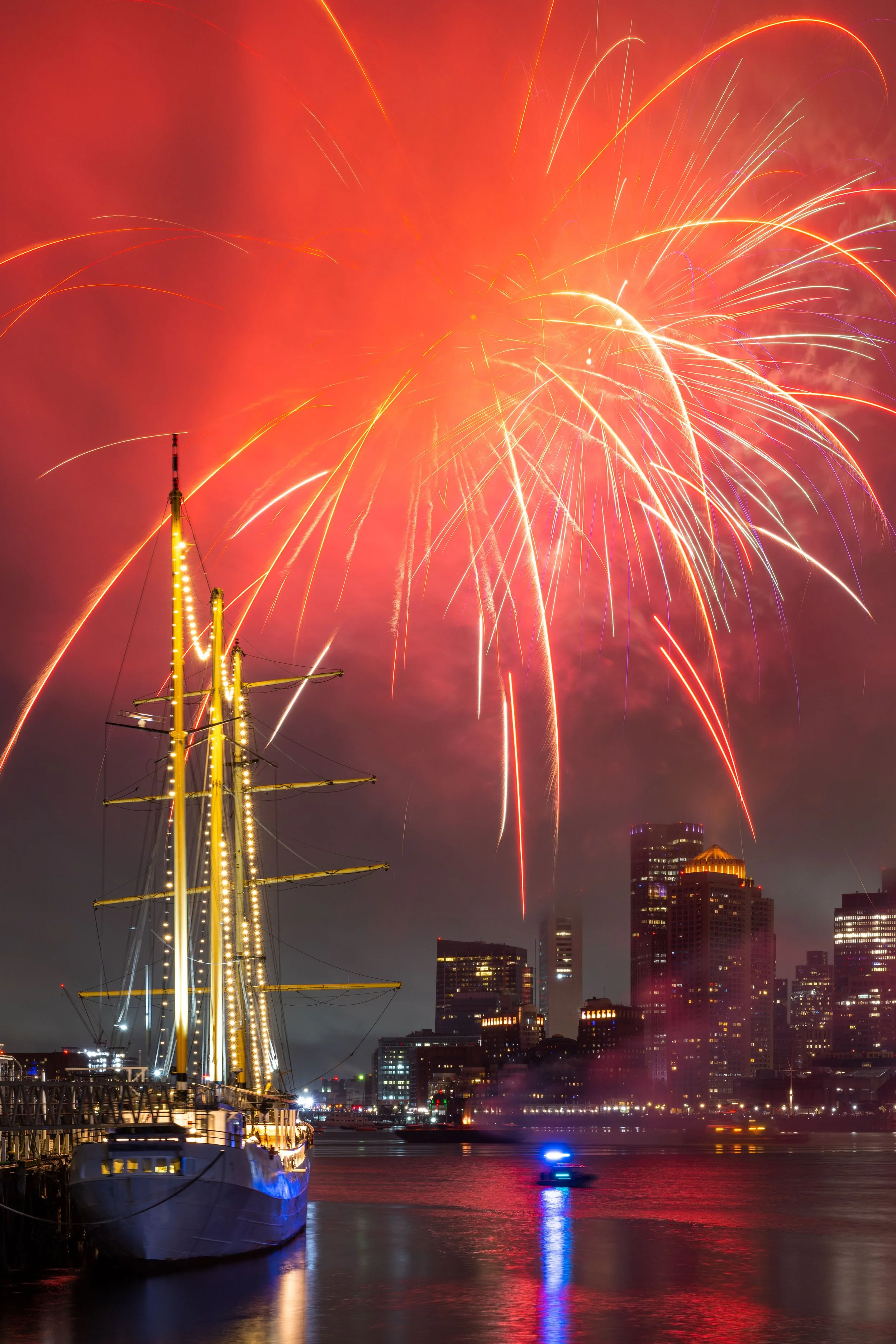 Boston's New Year's Eve 2023 Fireworks Displays — 617 IMAGES BOSTON