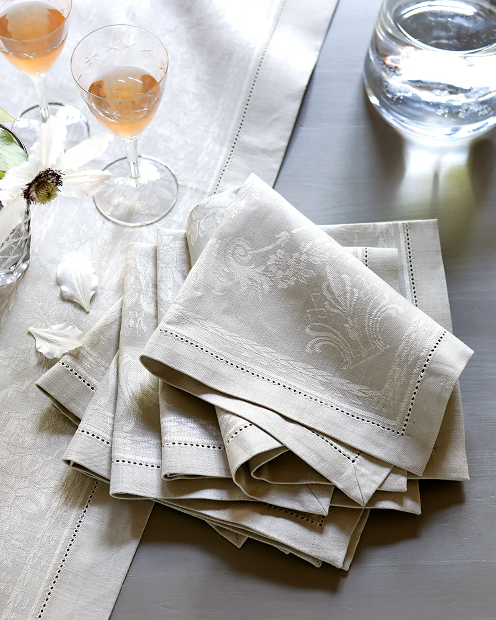 vb_2019_08_haller_leinen_serviette.jpg