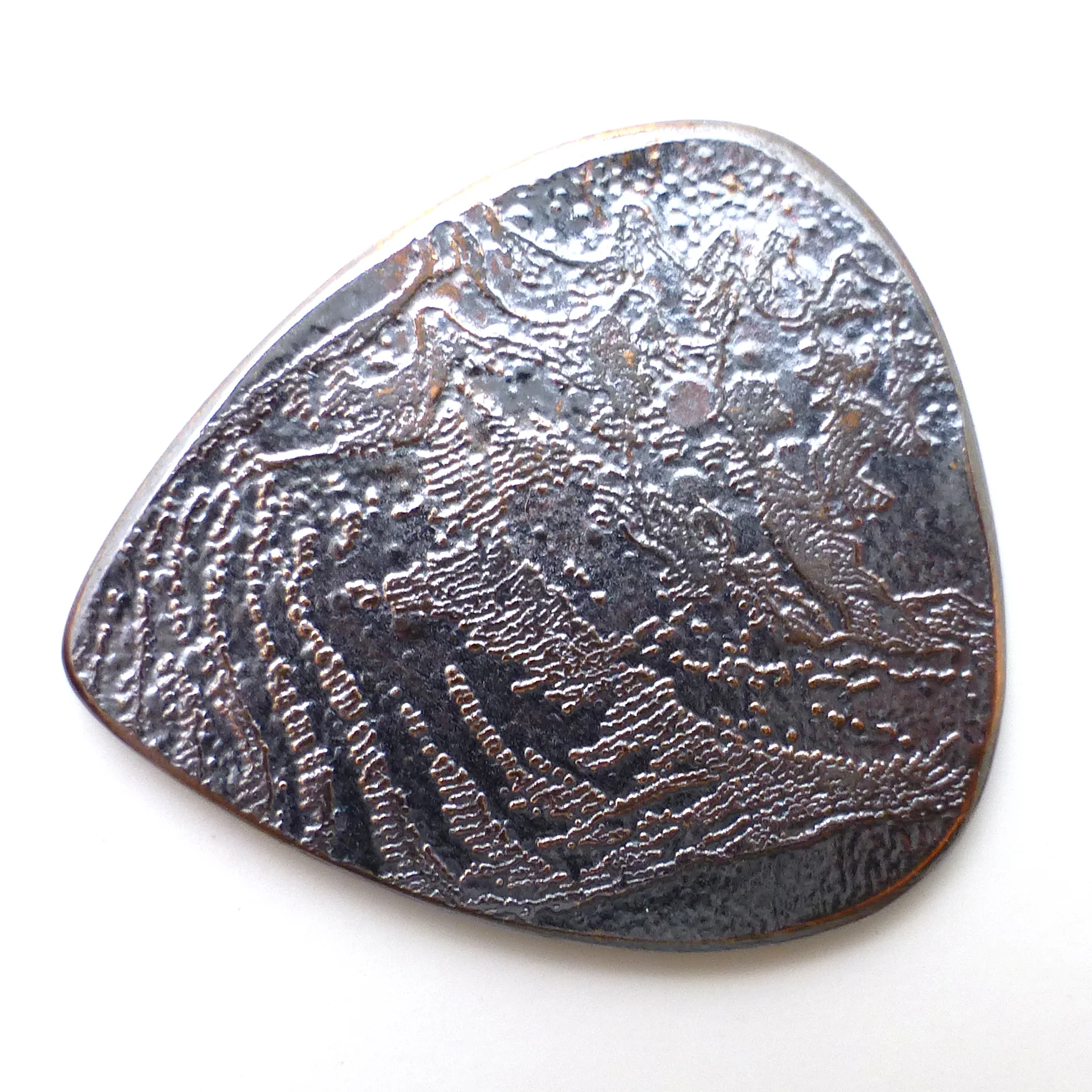 Shell Guitar pick copper 3.JPG