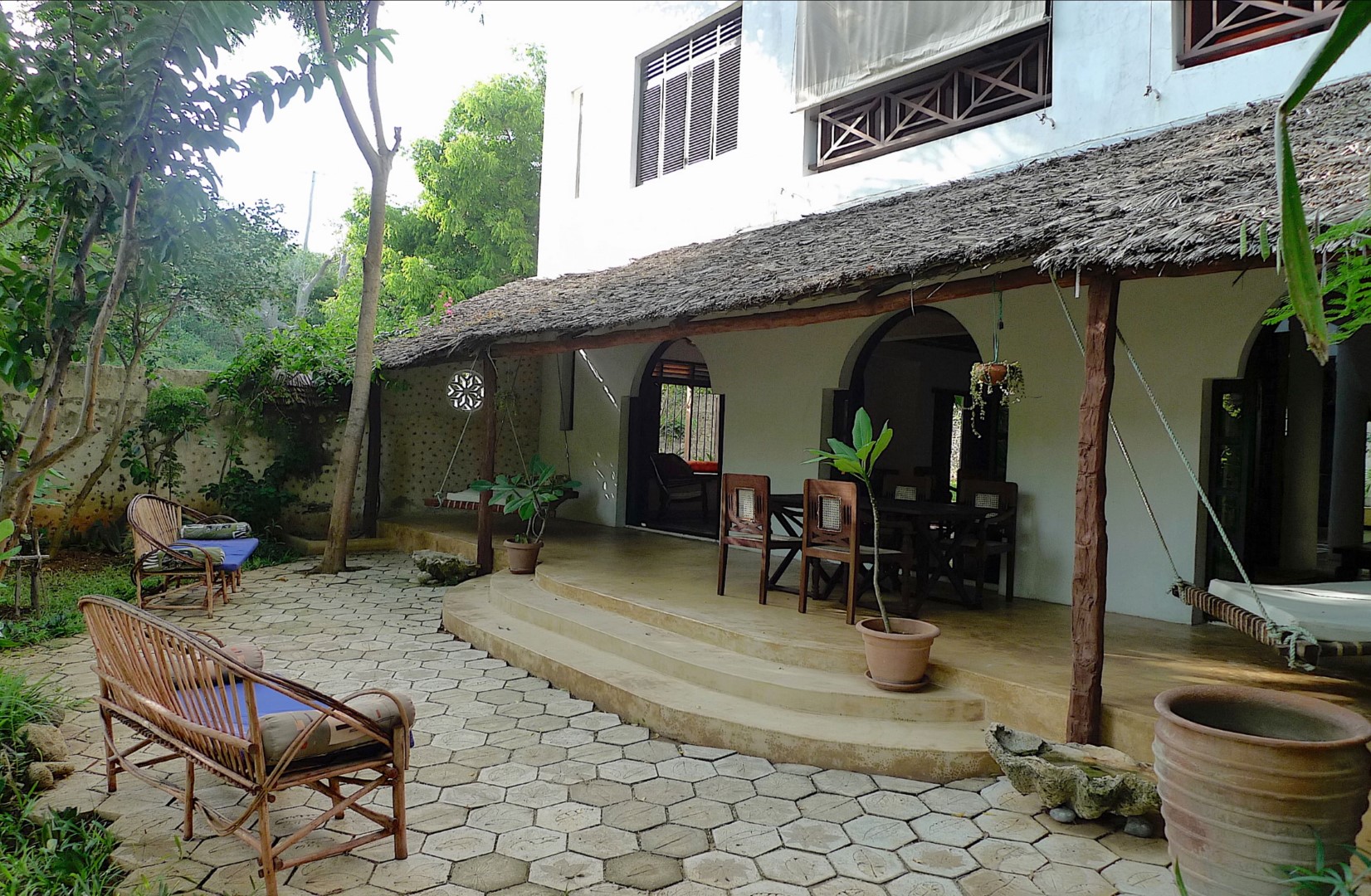 Deule-House-Shela-Lamu-Island-Kenya-Garden-Terrace.jpg