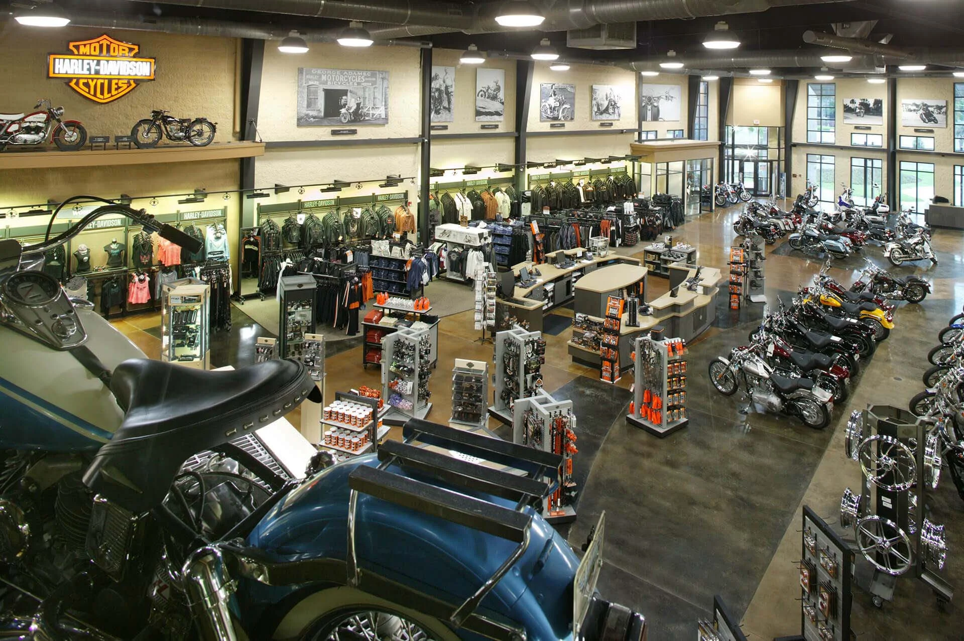 Adamec Harley Davidson — Micamy Design Studio