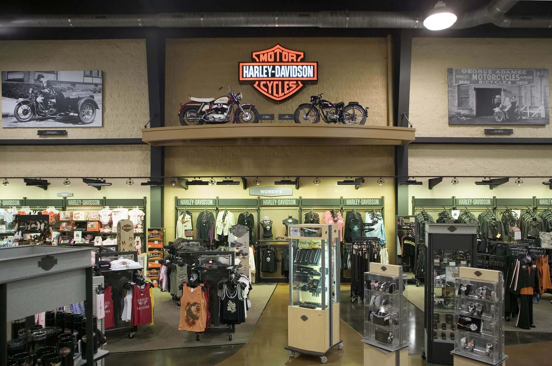Adamec Harley Davidson — Micamy Design Studio