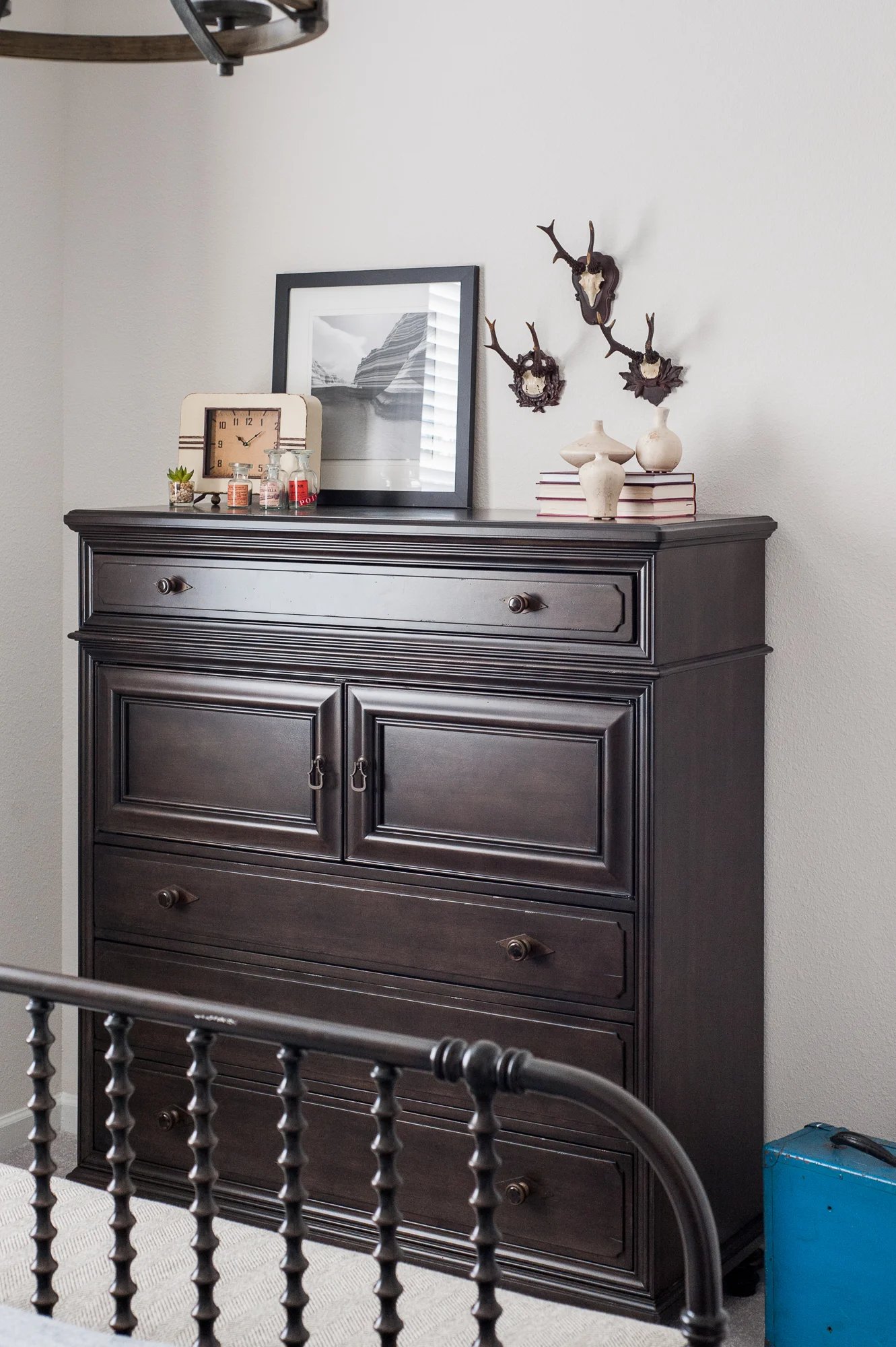Micamy_Interior Designer_Design_Interior_Model_Merchandising_BoysBedroom_Boys_Camping_McGee&Co_PBTeen_Chest_Universal_Furniture_Styling_SpindleBed_Rustic.jpg