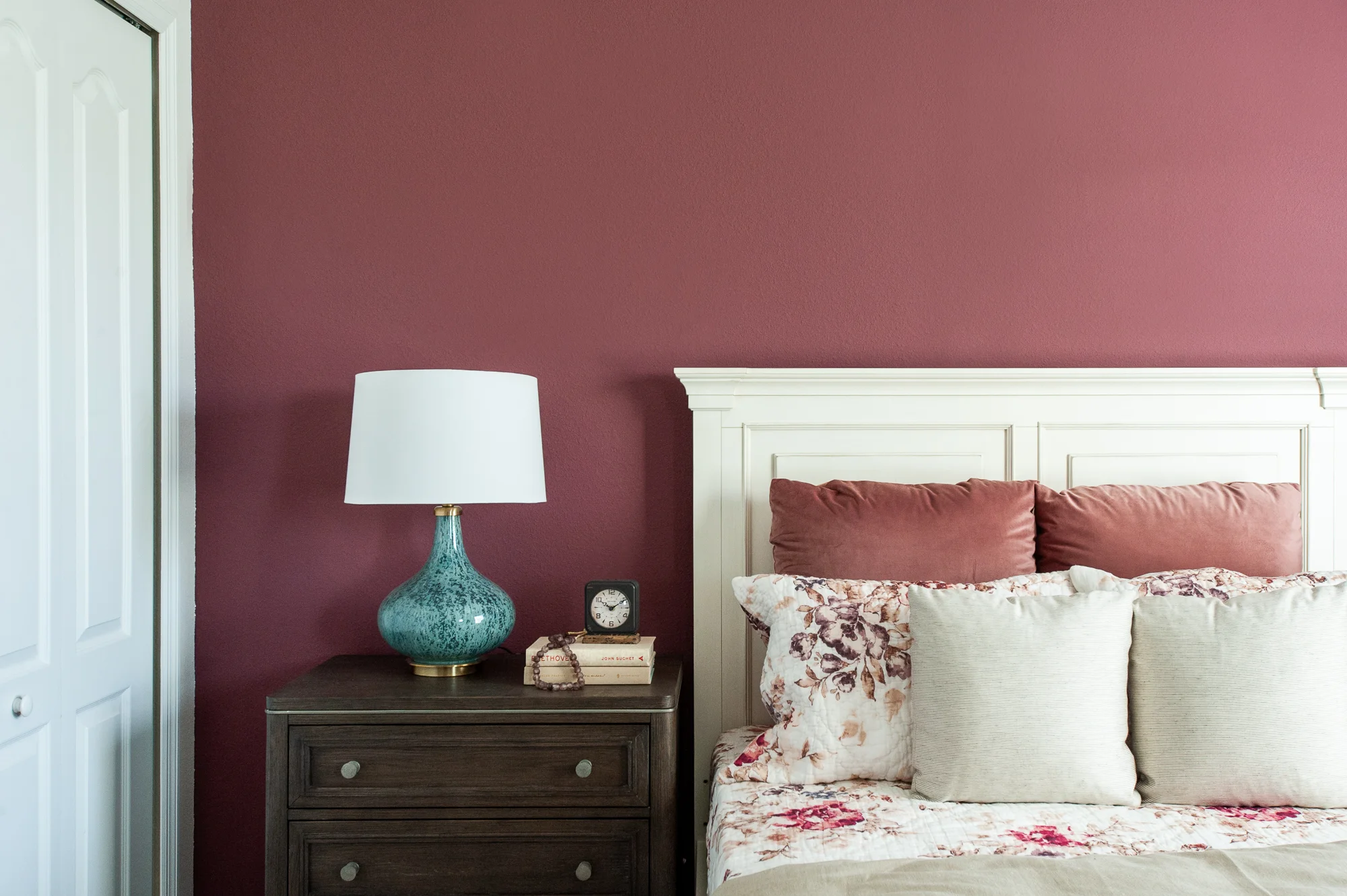 Micamy_Interior Designer_Design_Interior_Model_Merchandising_Guest Bedroom_Accent Wall_Uttemrost_UniversalFurniture_Schumacher_AmityBedding_Lennar_Blog_Styling.jpg