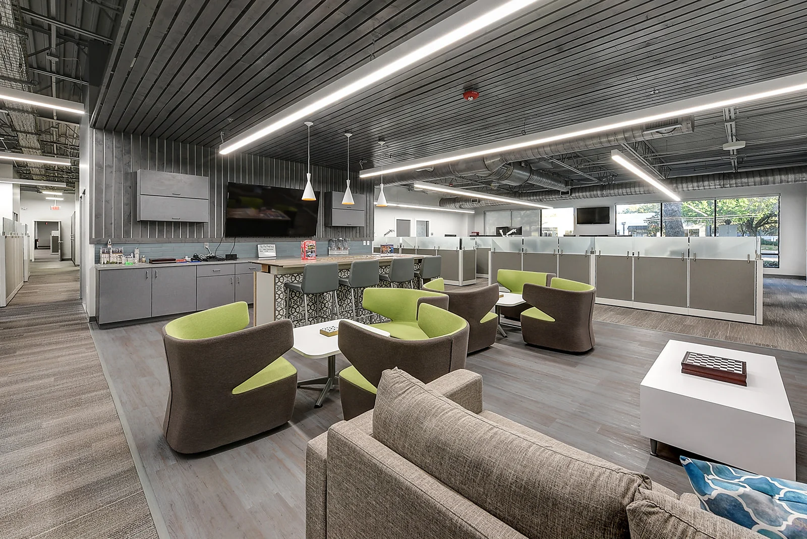 ITEL Laboratories_Office_Office Design_LVT Floors_Breakout Space_Modern_Cafe_Kitchen_Micamy_Design_Interior Designer_Interiors_Lounge (5).jpg