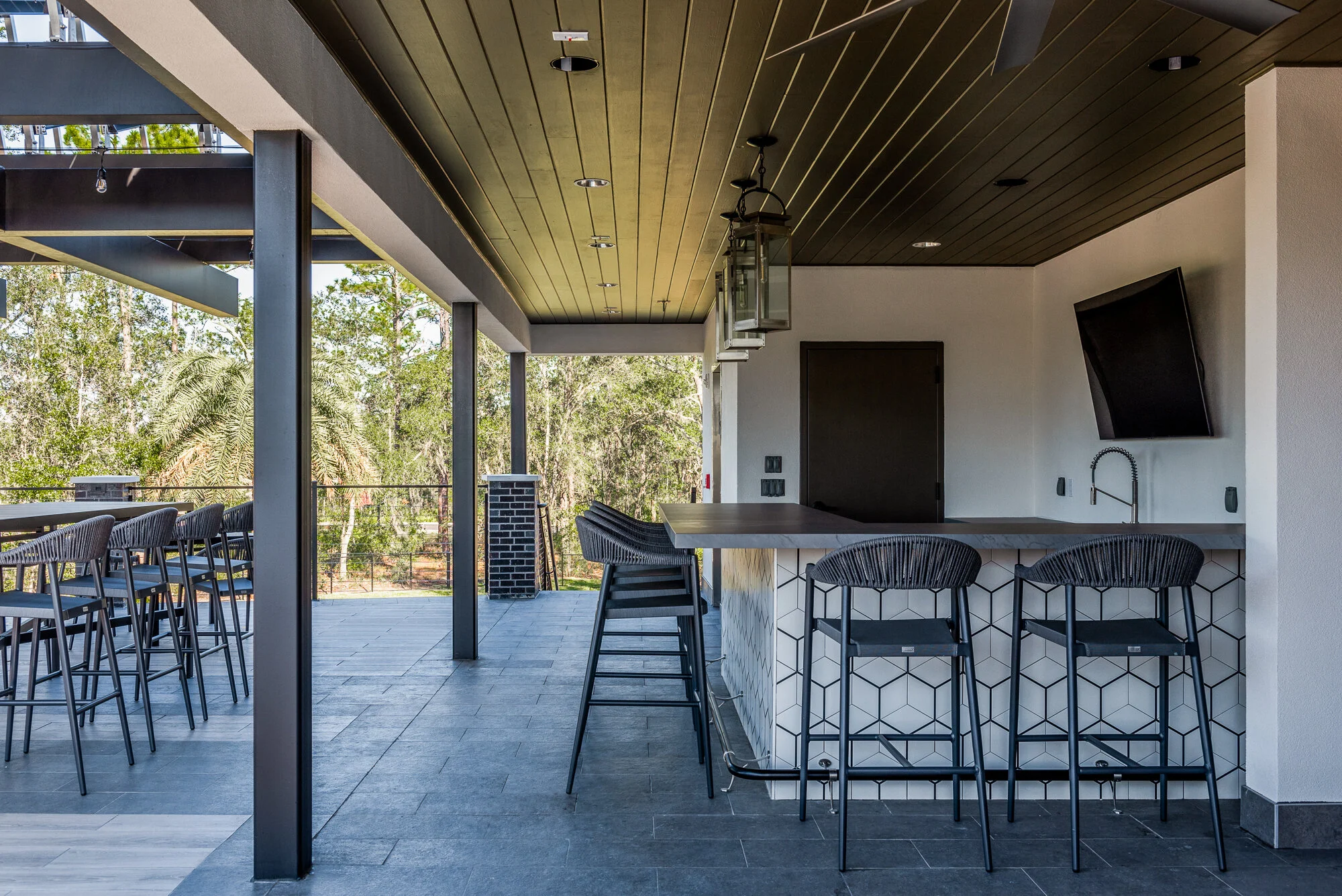 ETOWN RECHARGE AMENITY REVEAL