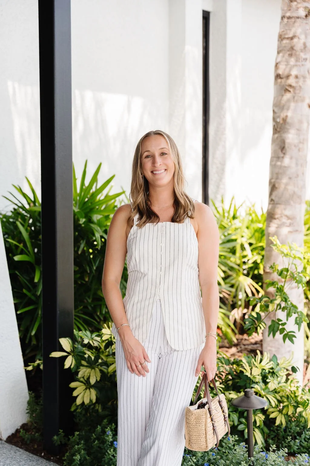 MEET VICTORIA — Micamy Design Studio