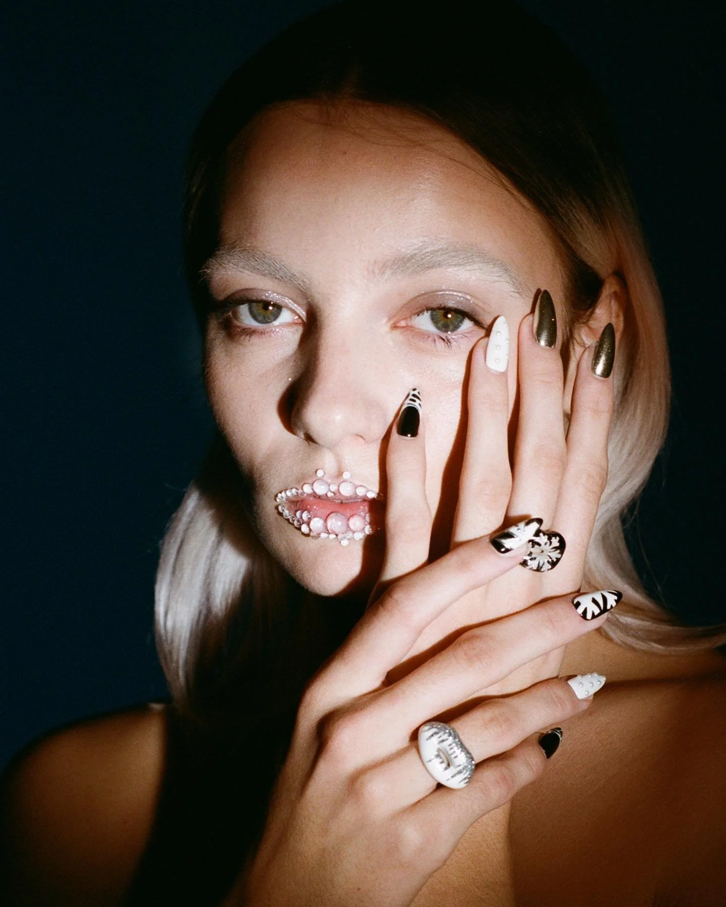 @hotlips.by.solange 

Makeup - @mayamanartist 
Nails - @tdonltd 
Casting - @bonnienolan_