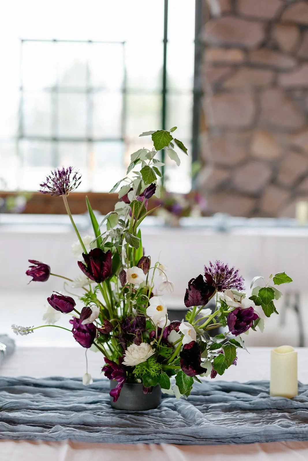 moody-spring-floral-arrangement