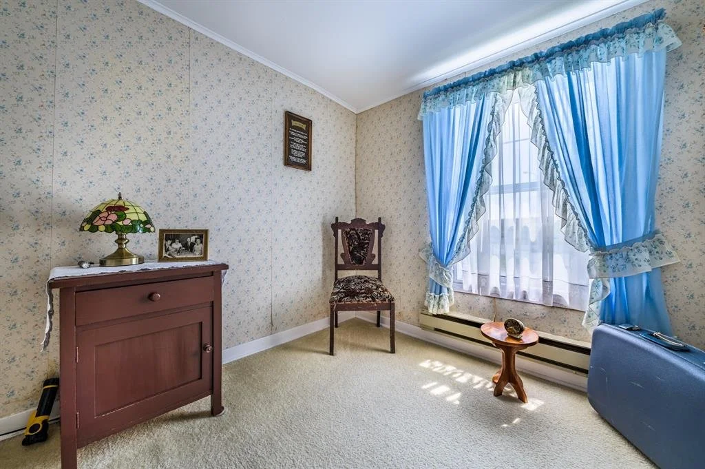 the blue room