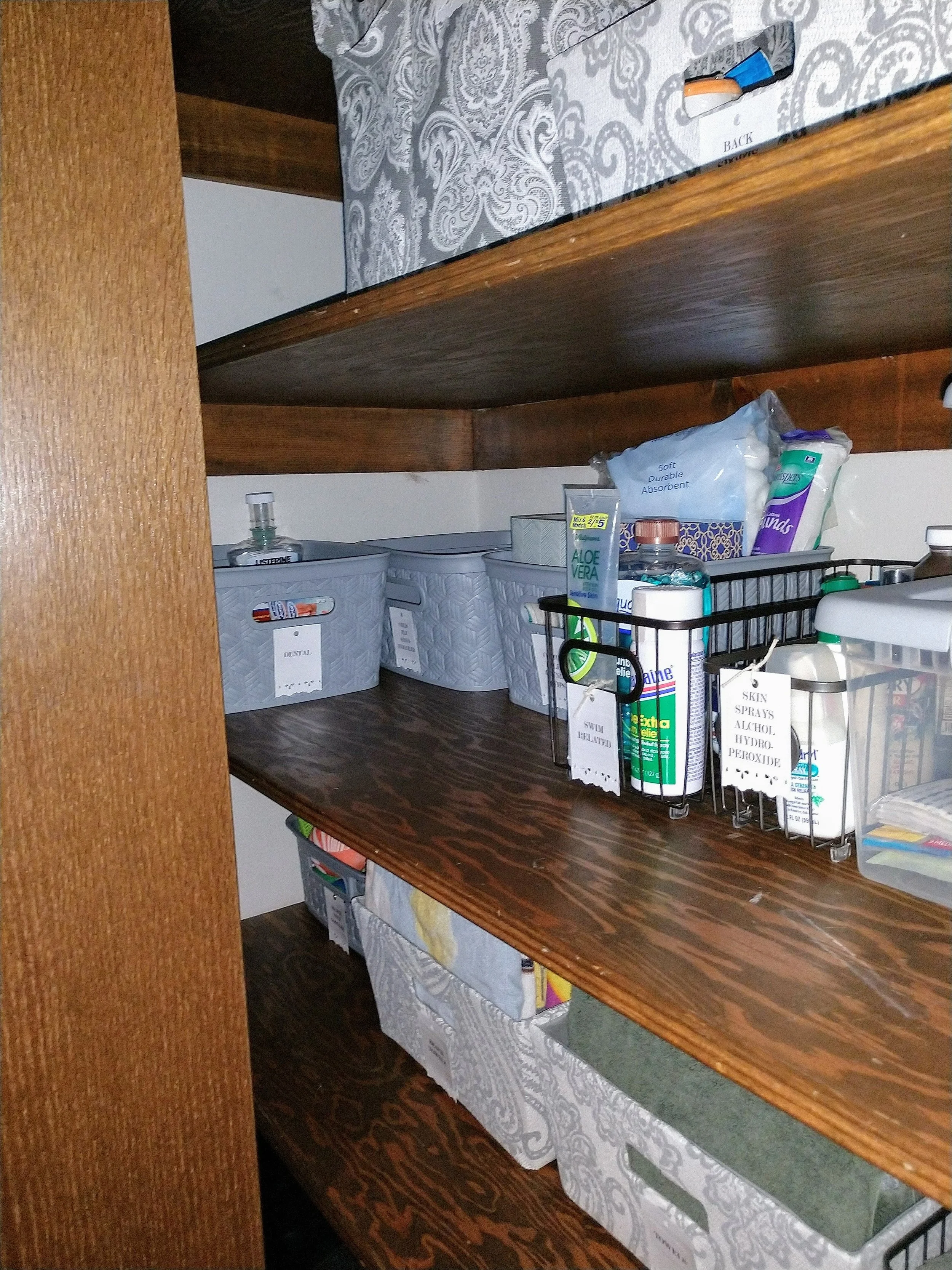 shelf2_corner_after.jpg