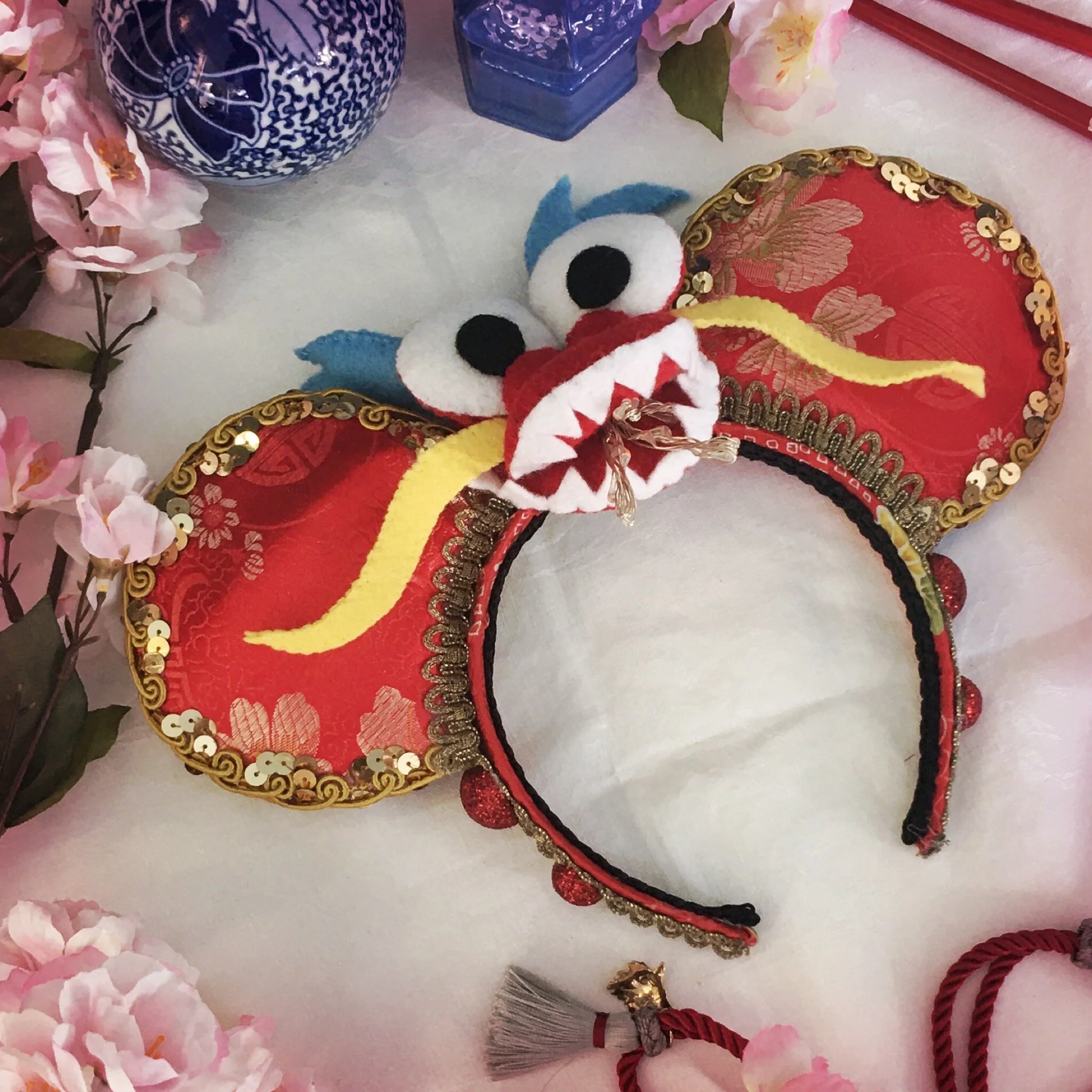 Mushu Light-Up Ears