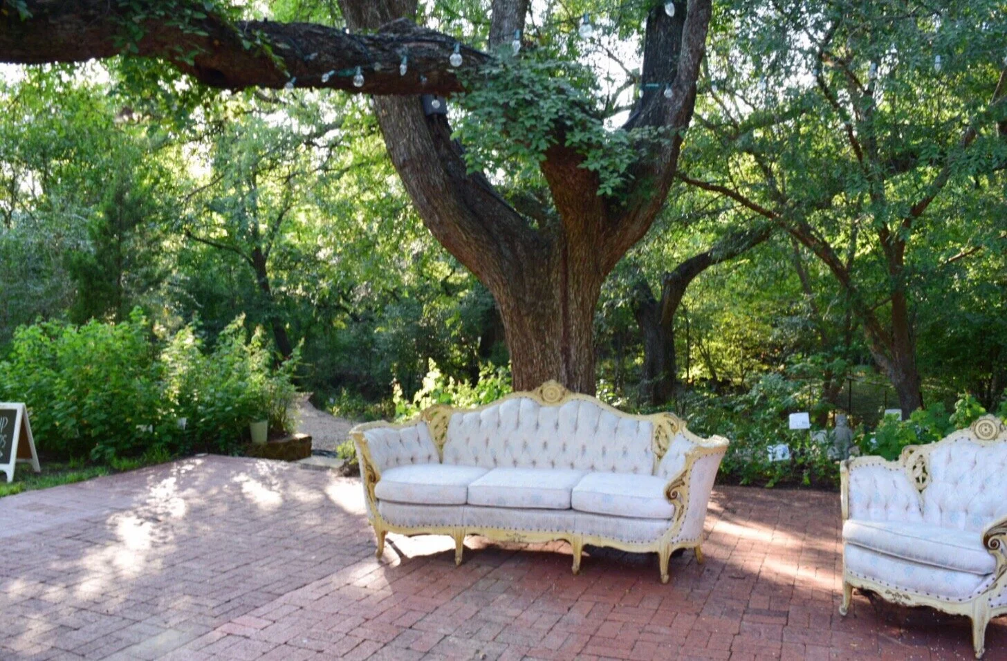 Vintage Furniture — Weston Gardens Outdoor Garden Wedding Venue Fort
