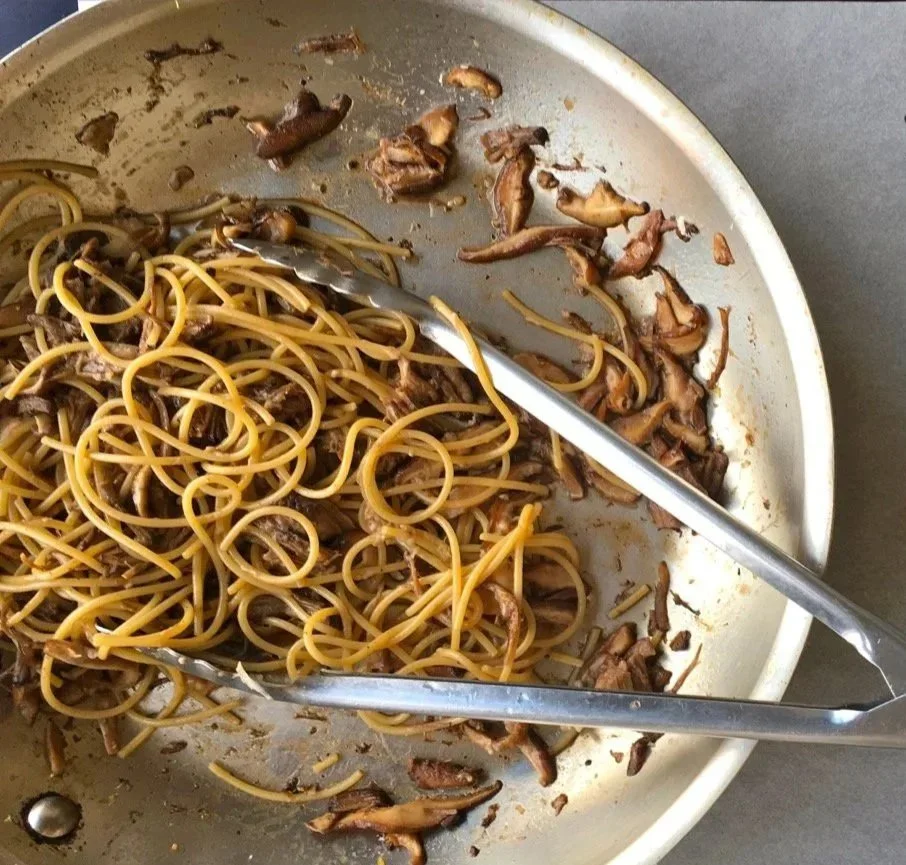 Pasta with sauteed mushrooms and garlic with chef Ronna Welsh