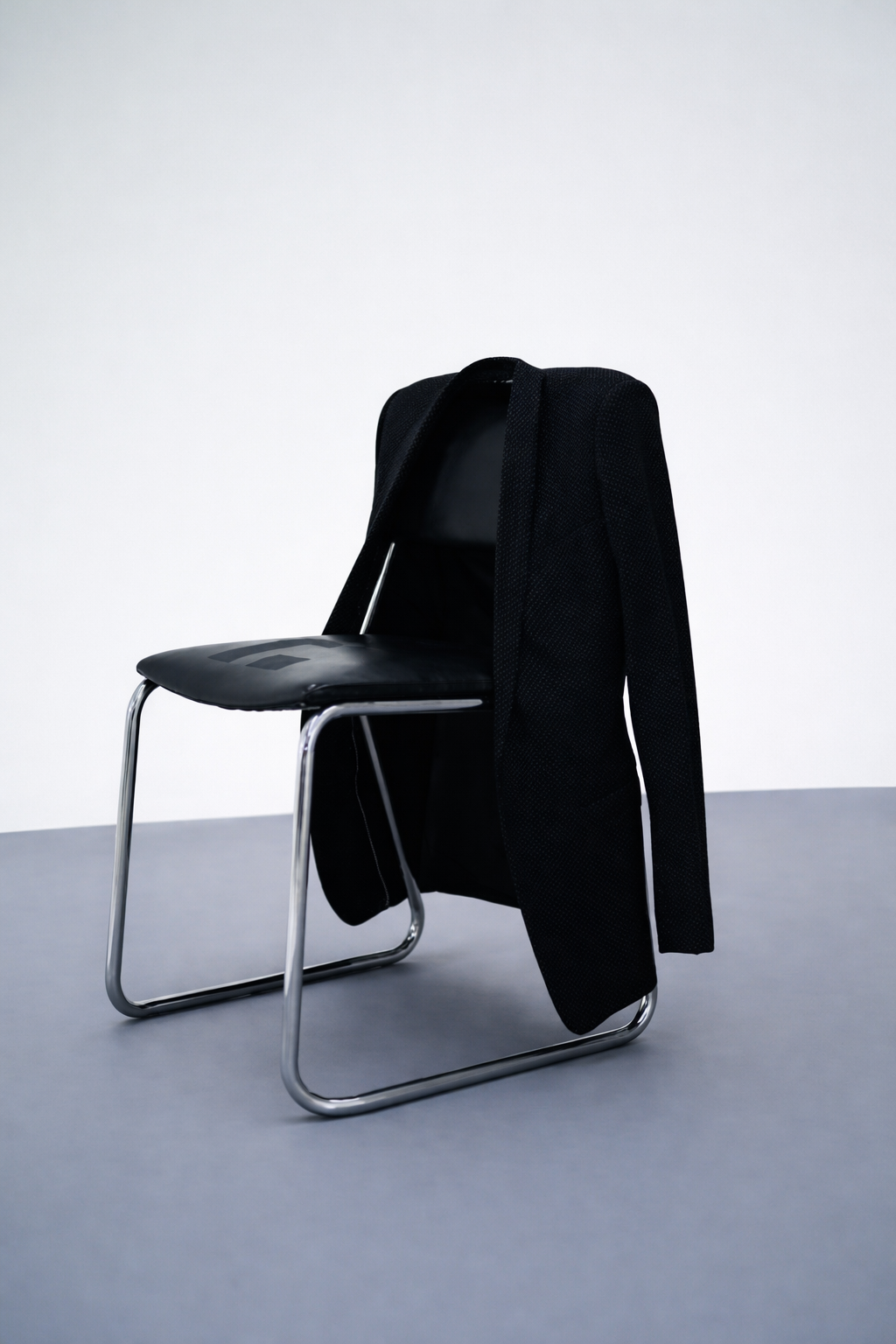 CHAIR.png