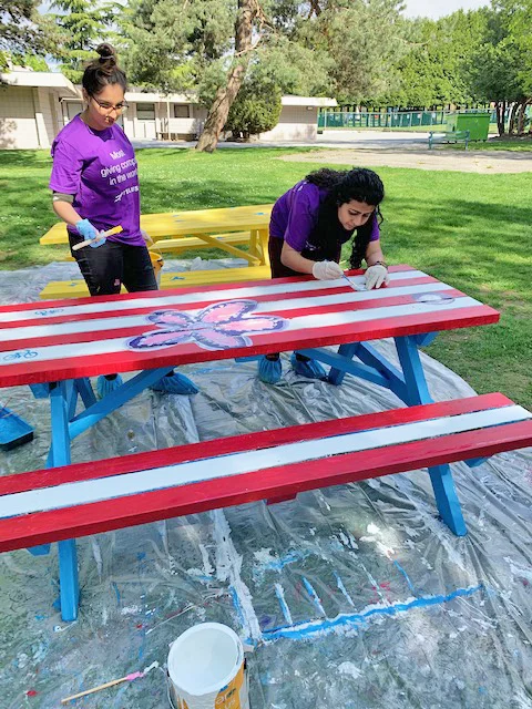 bench13.jpg