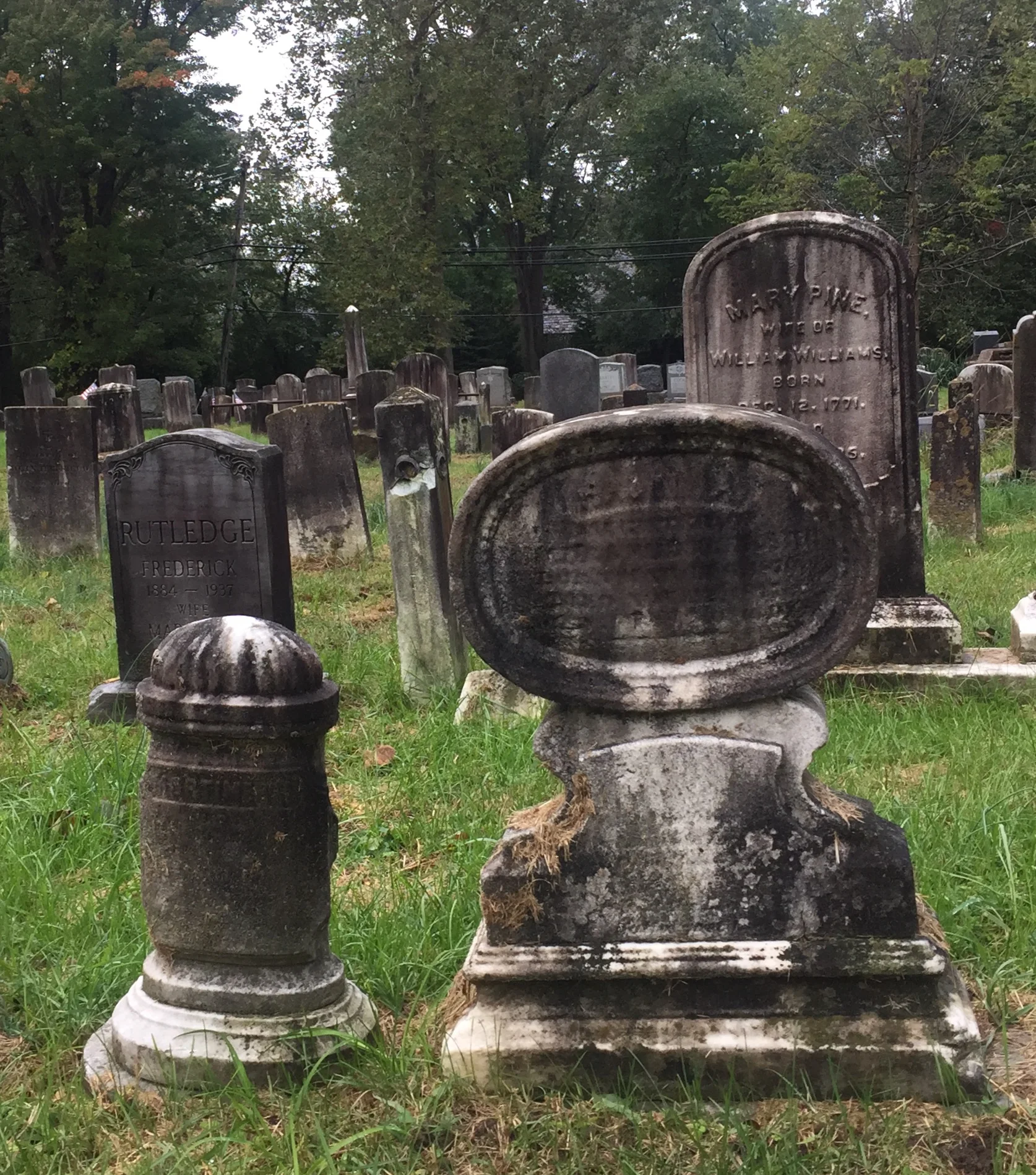 gravestone_before.jpg