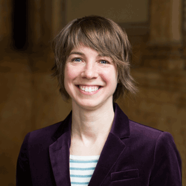 portrait_amy_376x376.gif