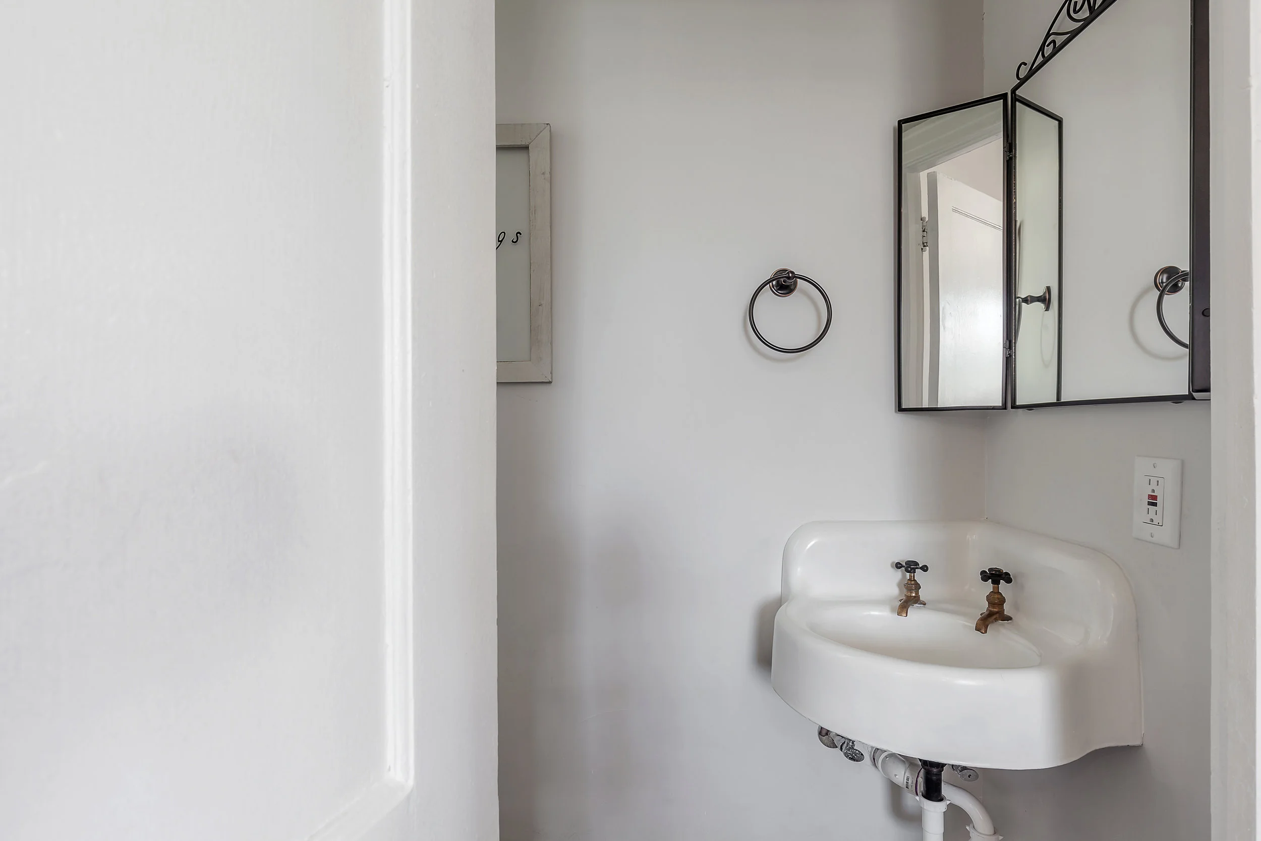 902 E. Louisiana 039.jpg