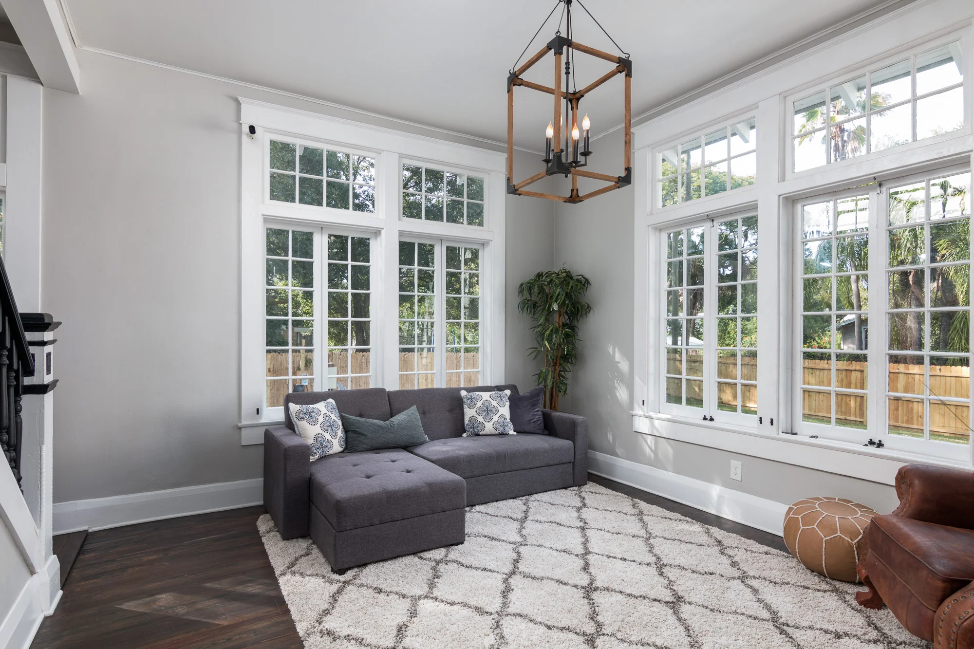 Web - 5608 N Seminole Ave - Tack Sharp Media-1.jpg