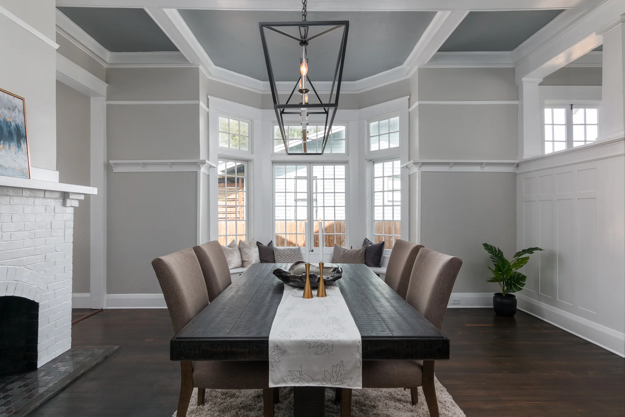 Web - 5608 N Seminole Ave - Tack Sharp Media-8.jpg