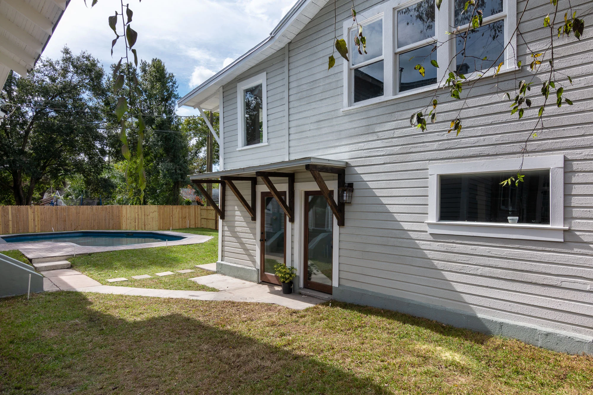 Web - 5608 N Seminole Ave - Tack Sharp Media-15.jpg