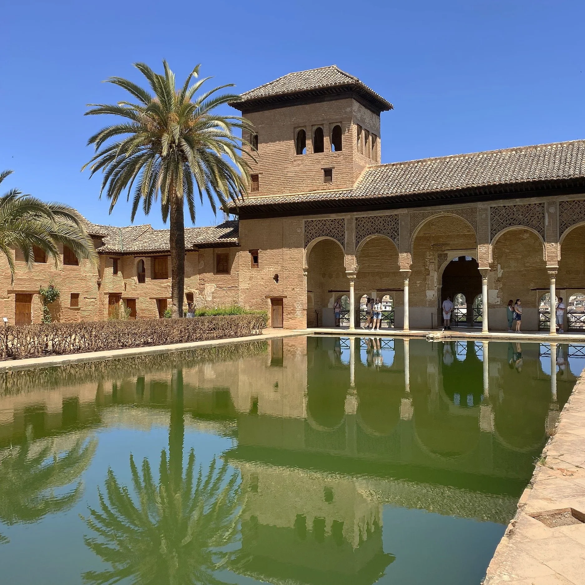 Granada Reminds that Empires Rise and Fall