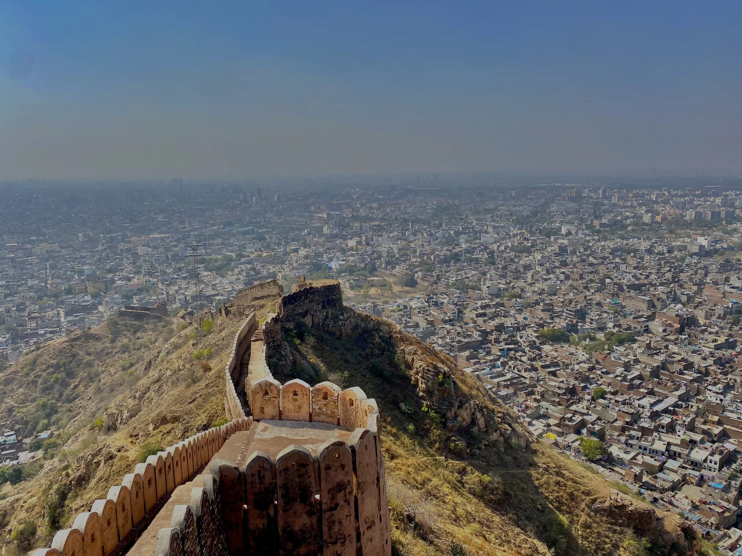Trail the Third Longest Wall in Jaipur