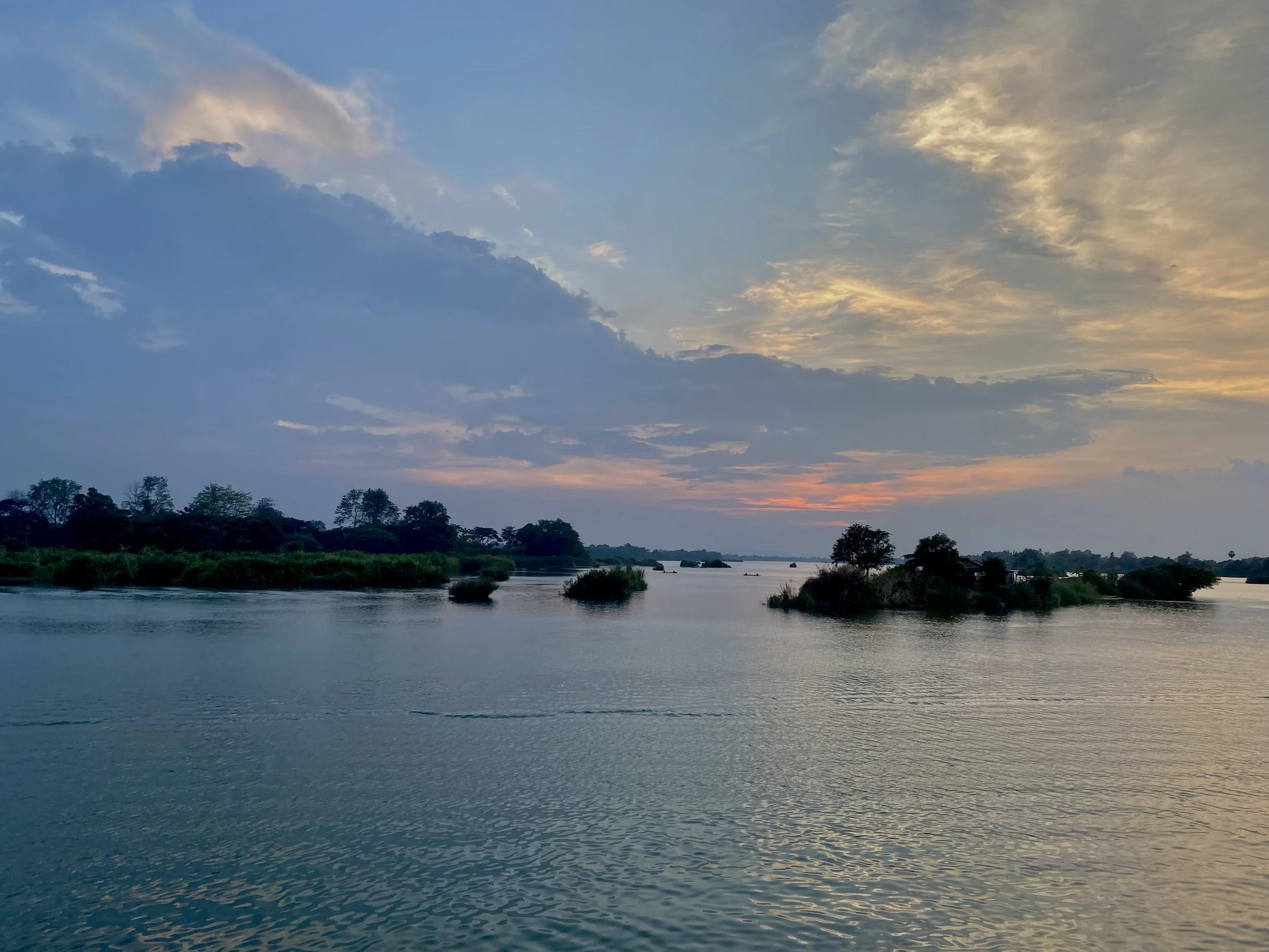 Kayak Along the Mekong in Don Det