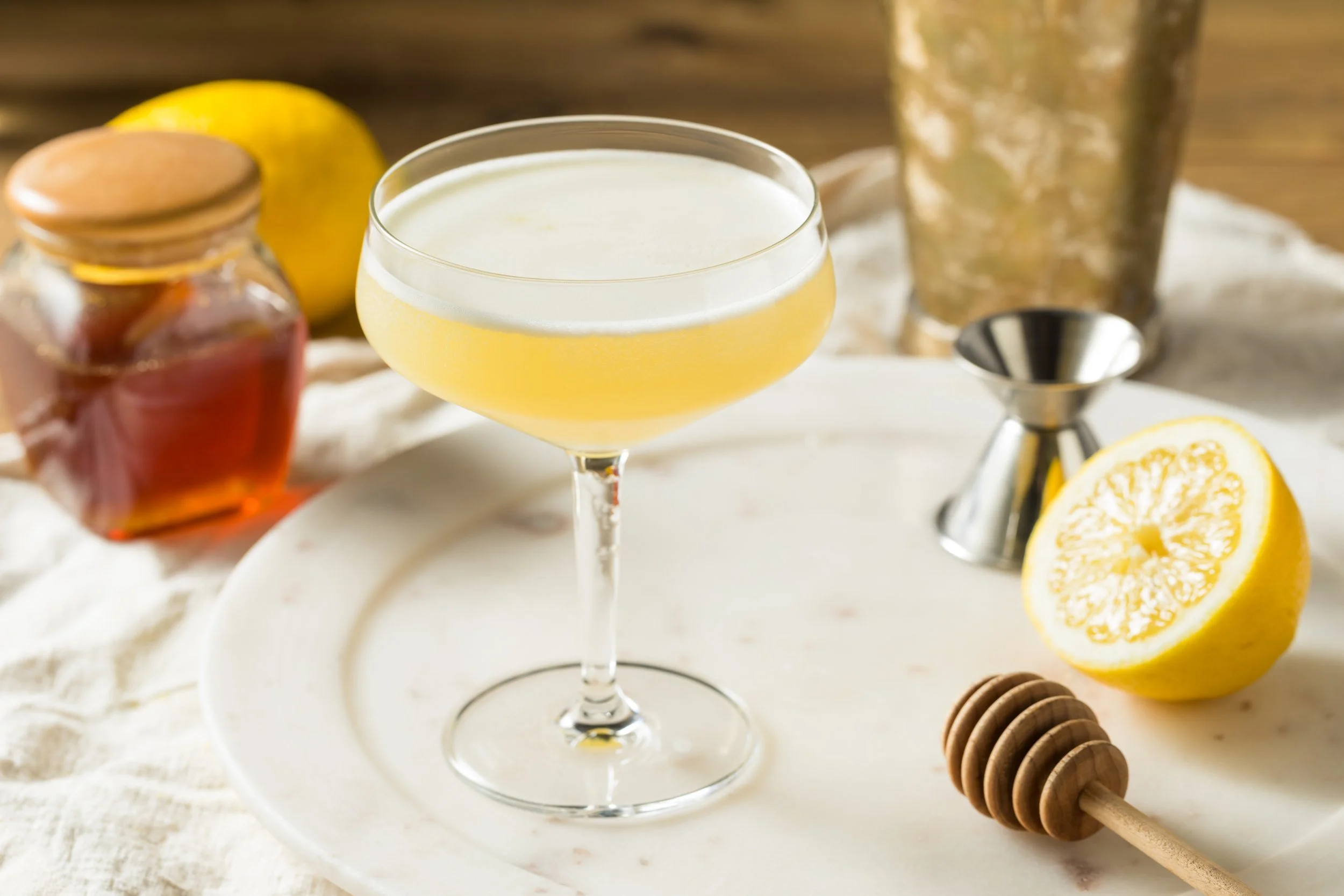 Building a Traditions Proper Cocktail: Bee's Knees