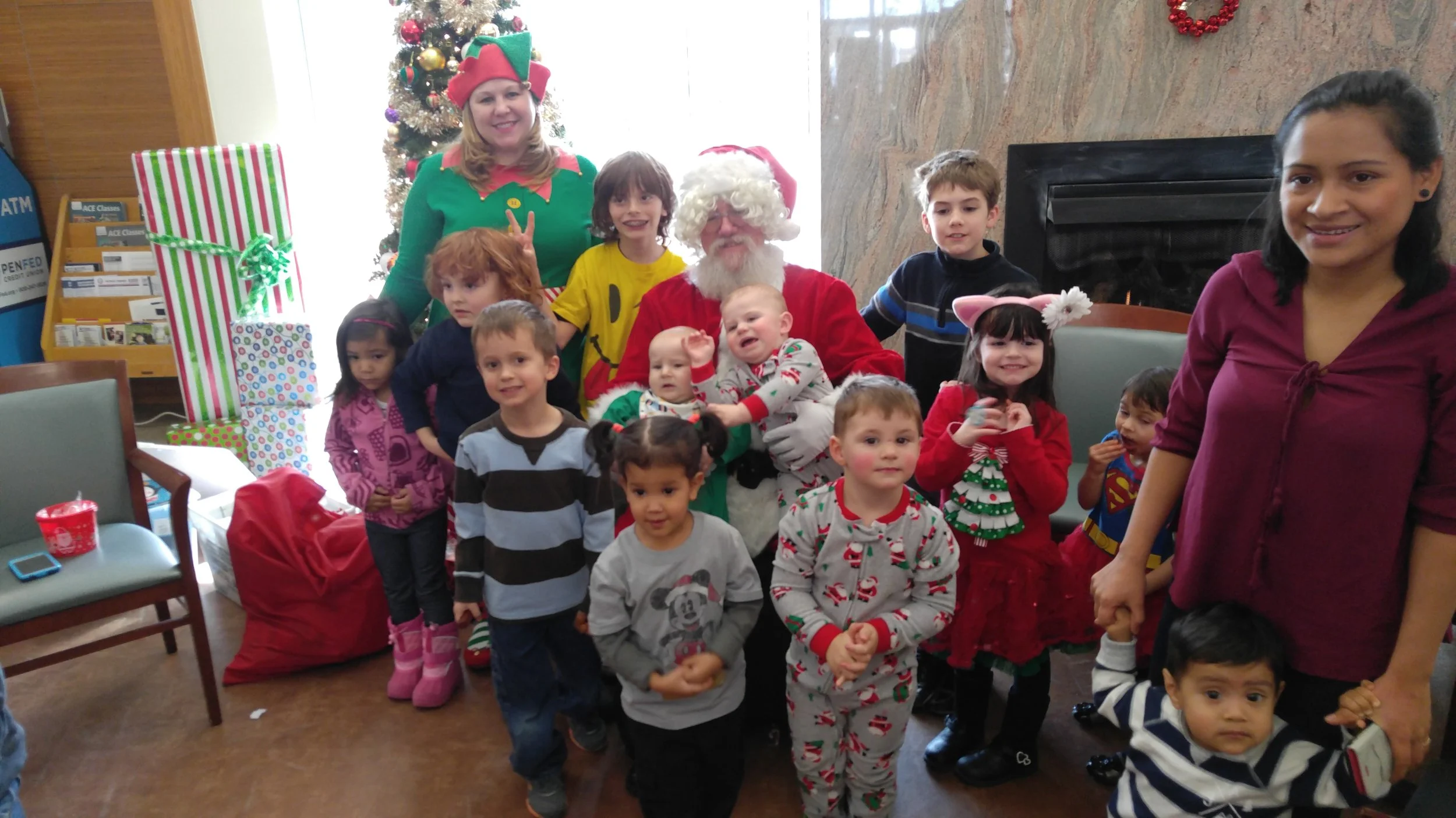 Hogs+and+Heroes-Santa+and+Elf.jpg