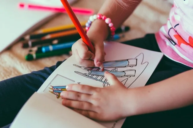 Girl-Coloring-650x433.jpg