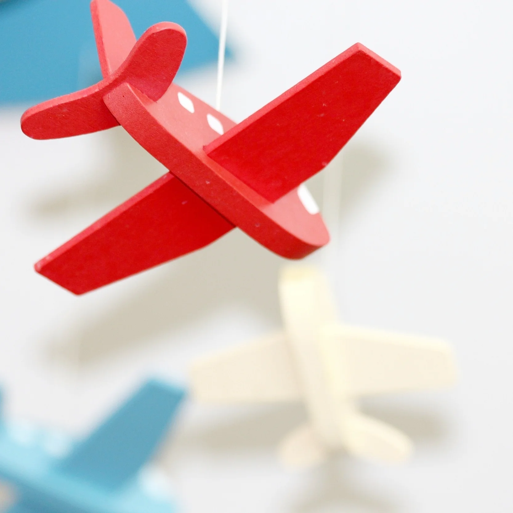 aeroplane-aircraft-airplane-255514.jpg