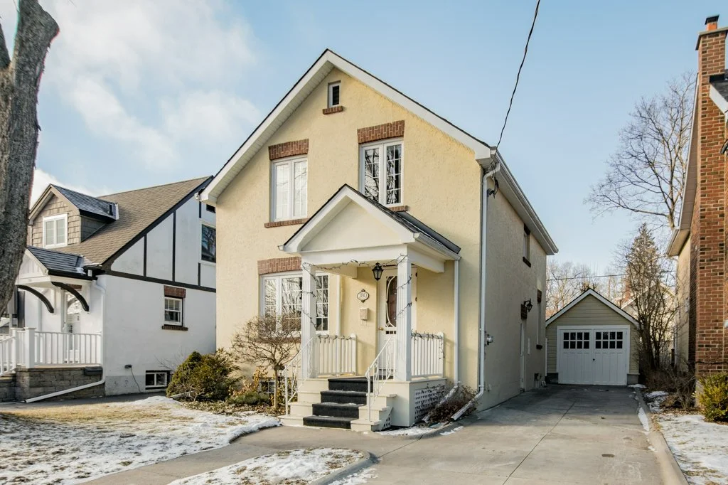 001-Willingdon Ave-1_m.jpg