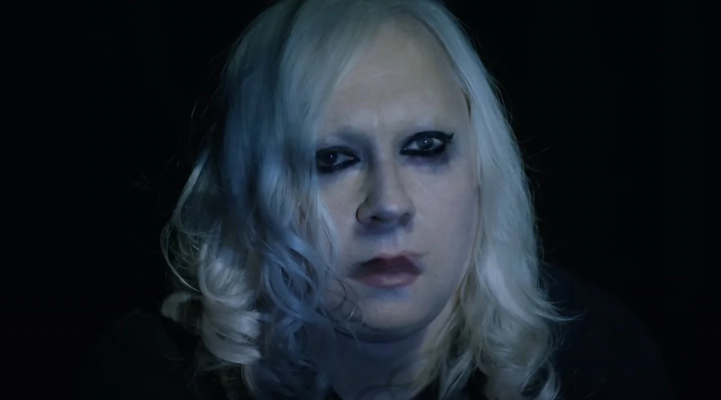 WHAT'S MAKING ME HAPPY