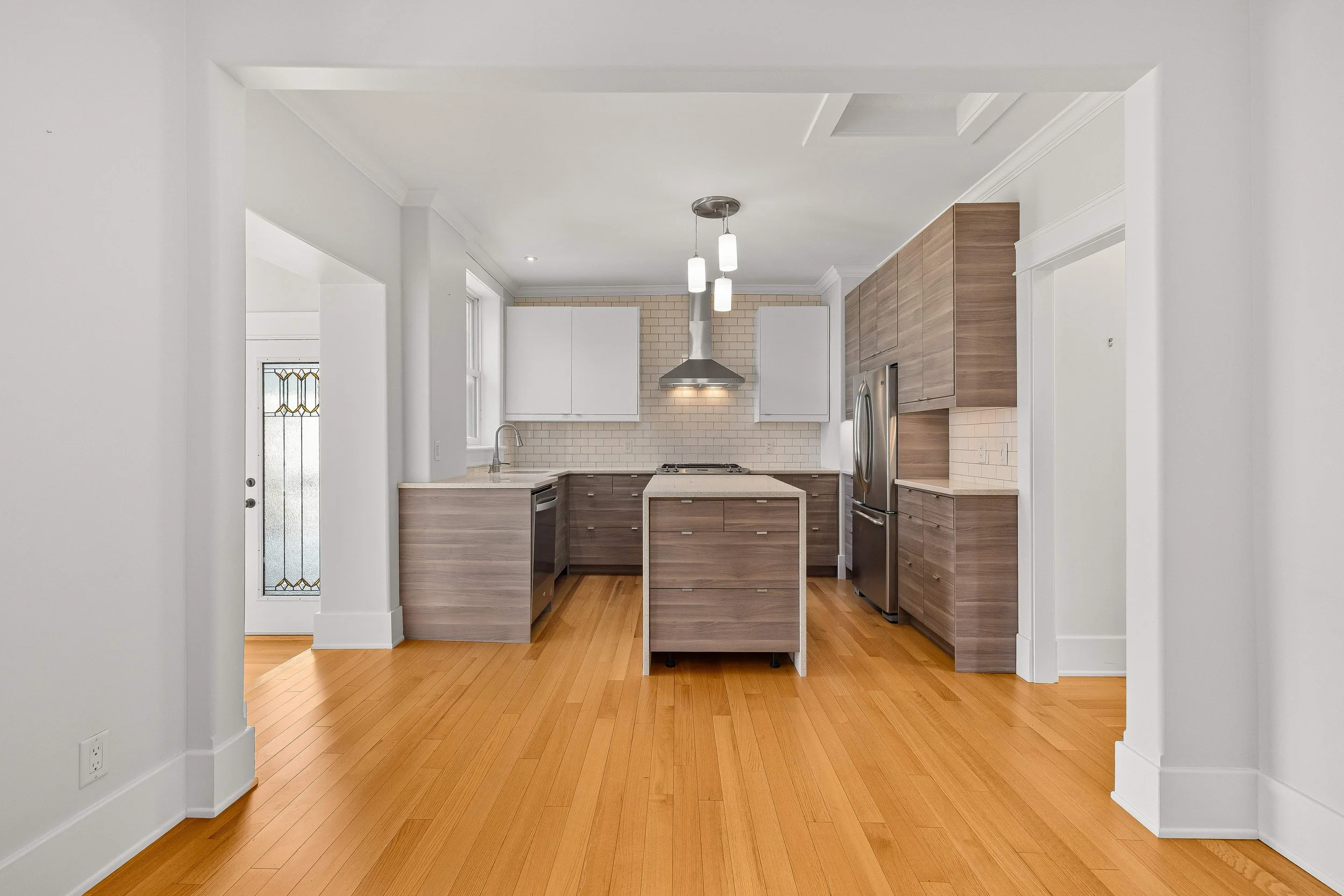 131 Raglan Road - Sold! — Mark Sinnett