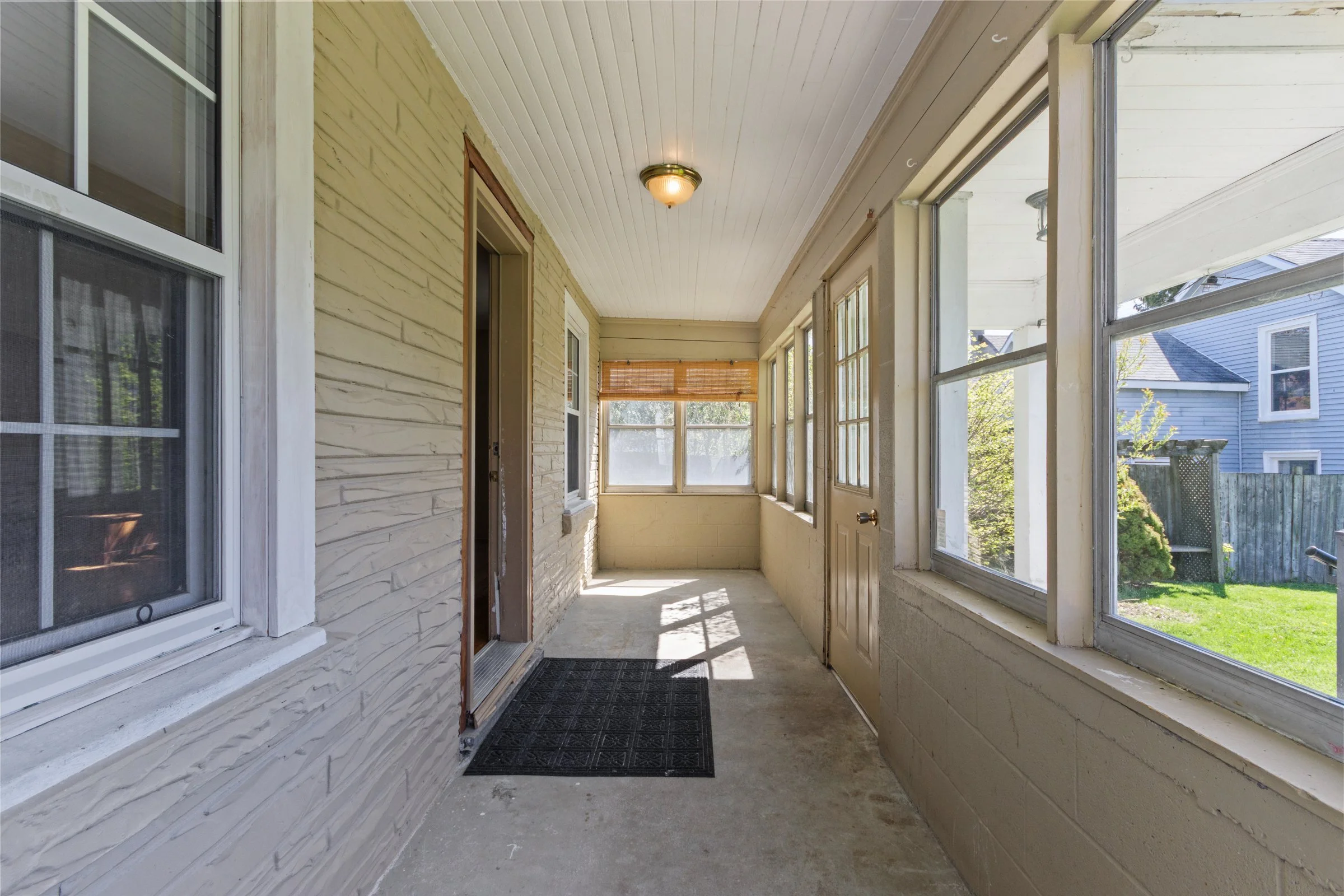 004-135JamesStreet-4.jpg