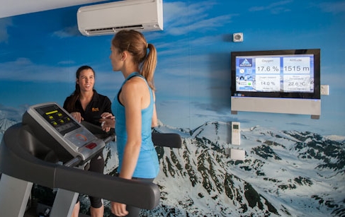 altitude room.jpg